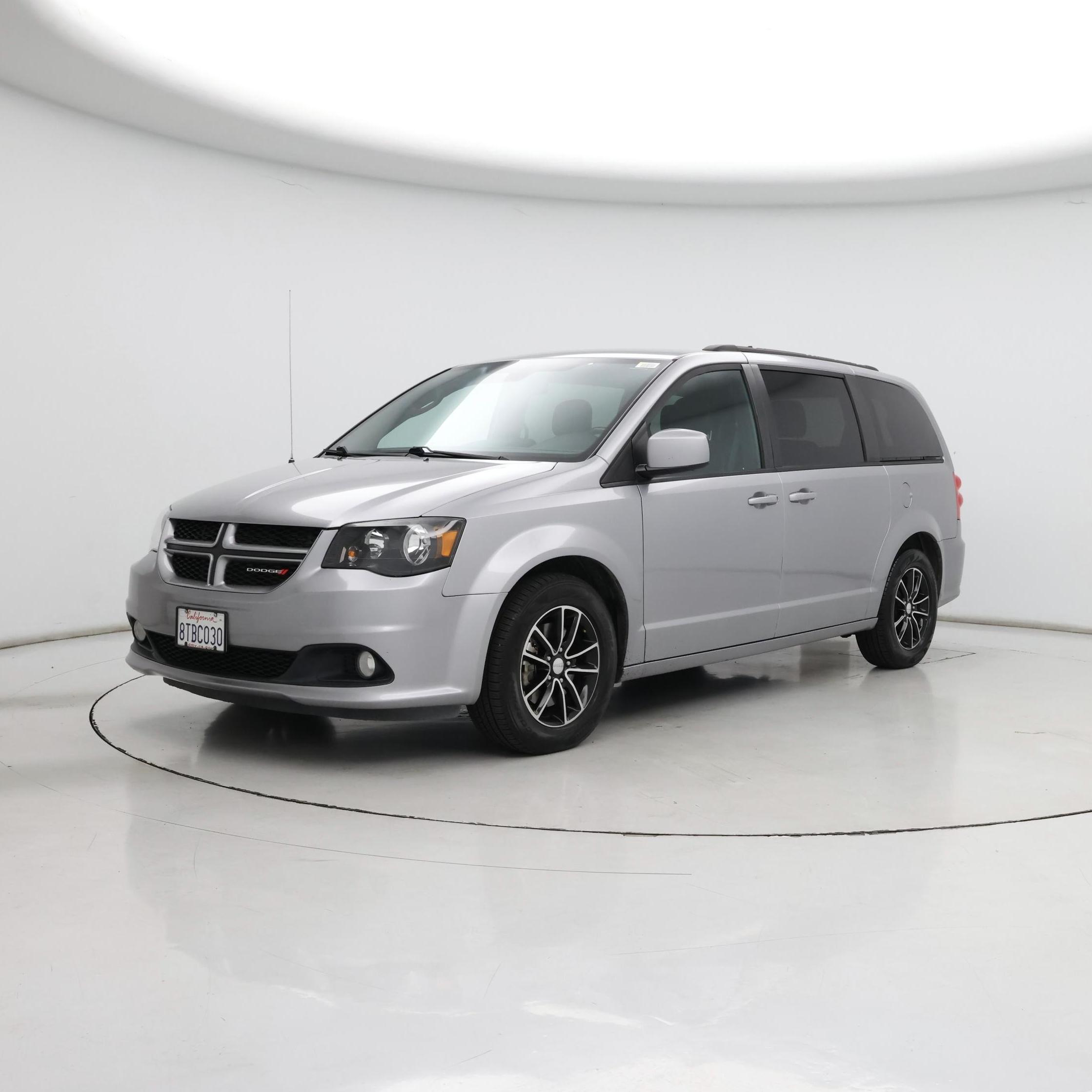 Thumbnail: 2019 Dodge Grand Caravan - 4