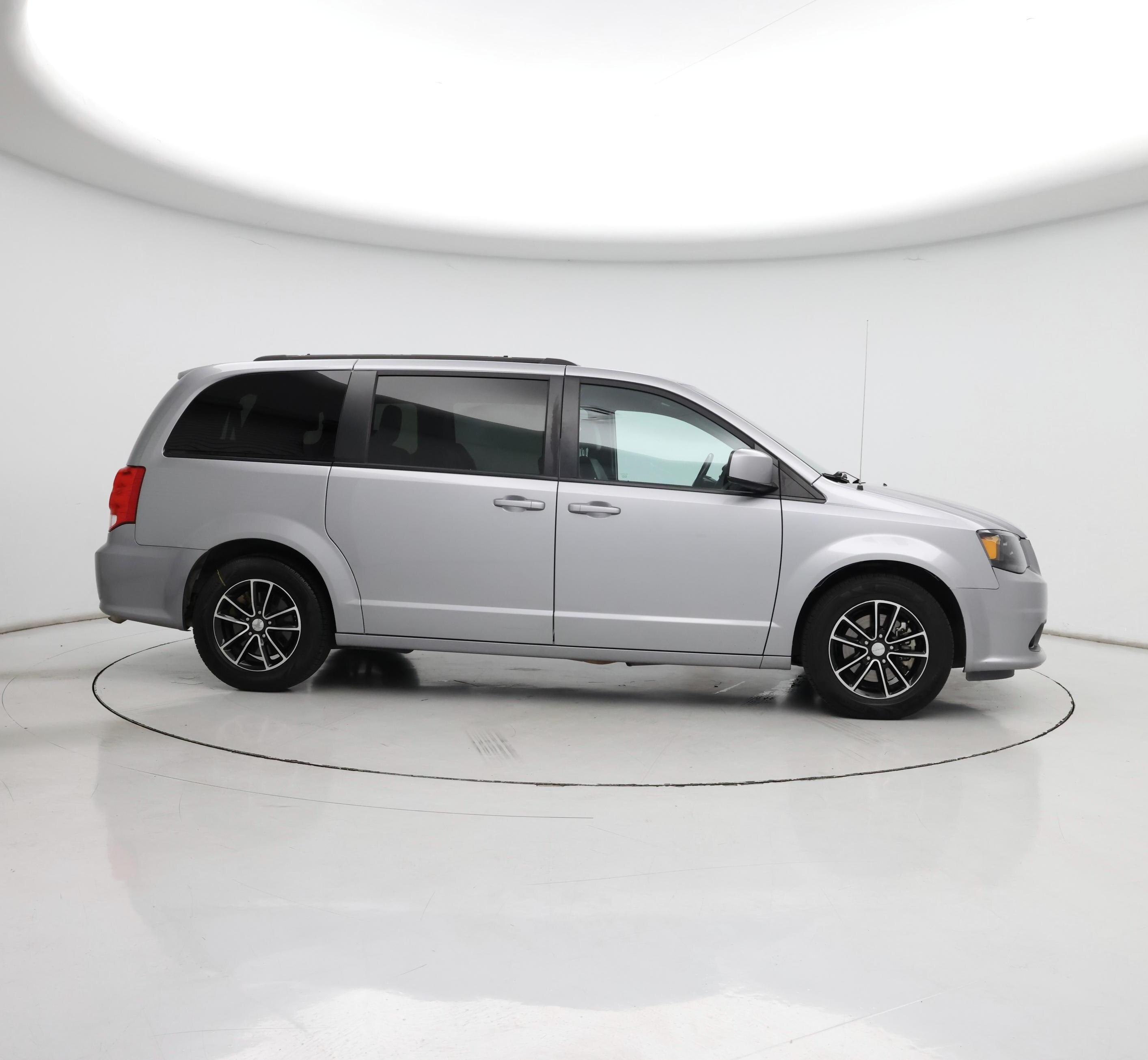Thumbnail: 2019 Dodge Grand Caravan - 7