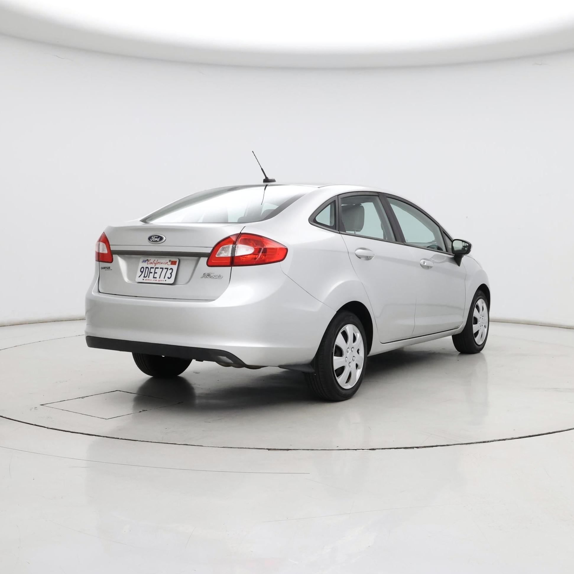 Thumbnail: 2013 Ford Fiesta - 8
