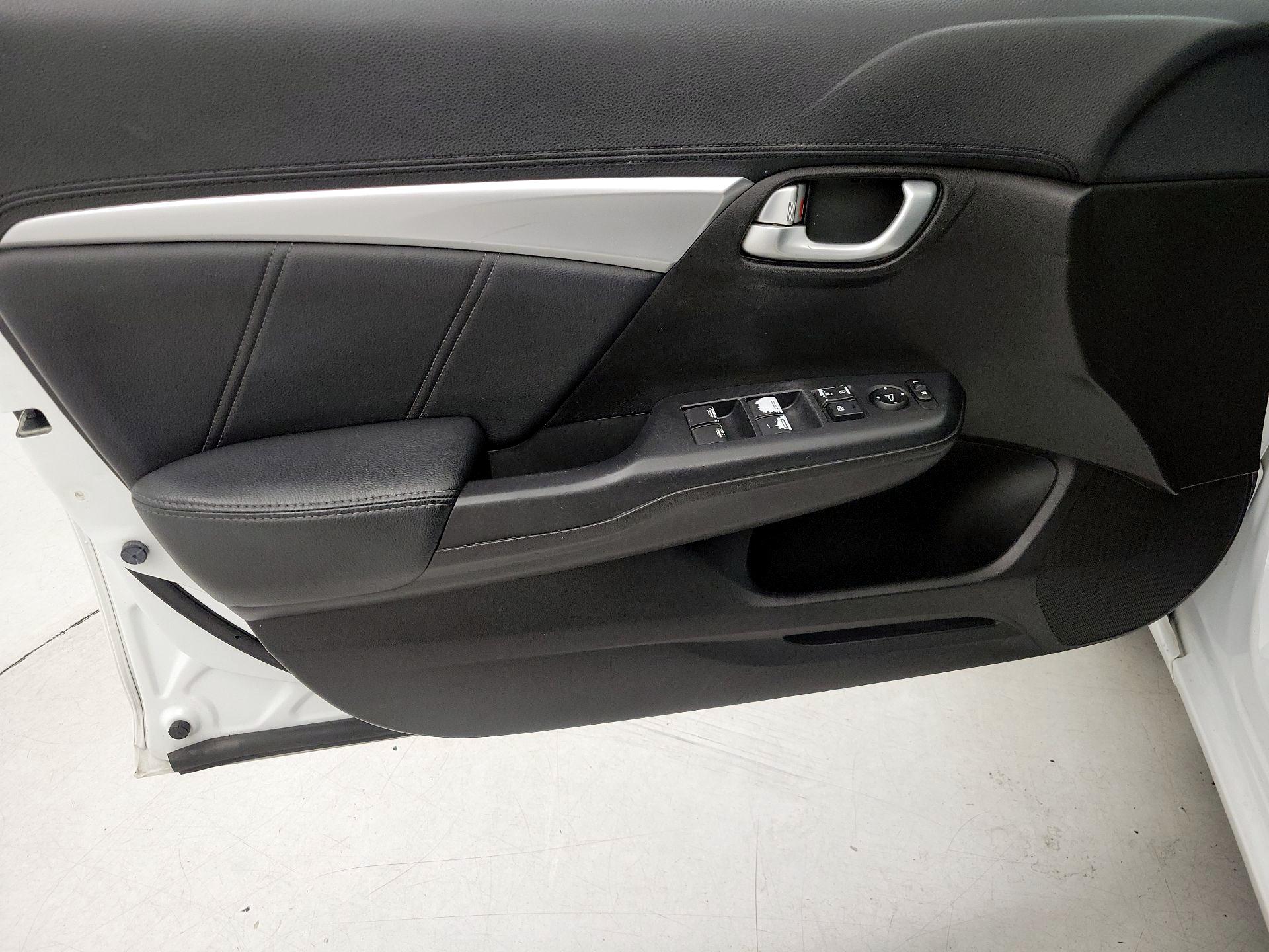 Thumbnail: 2014 Honda Civic - 12