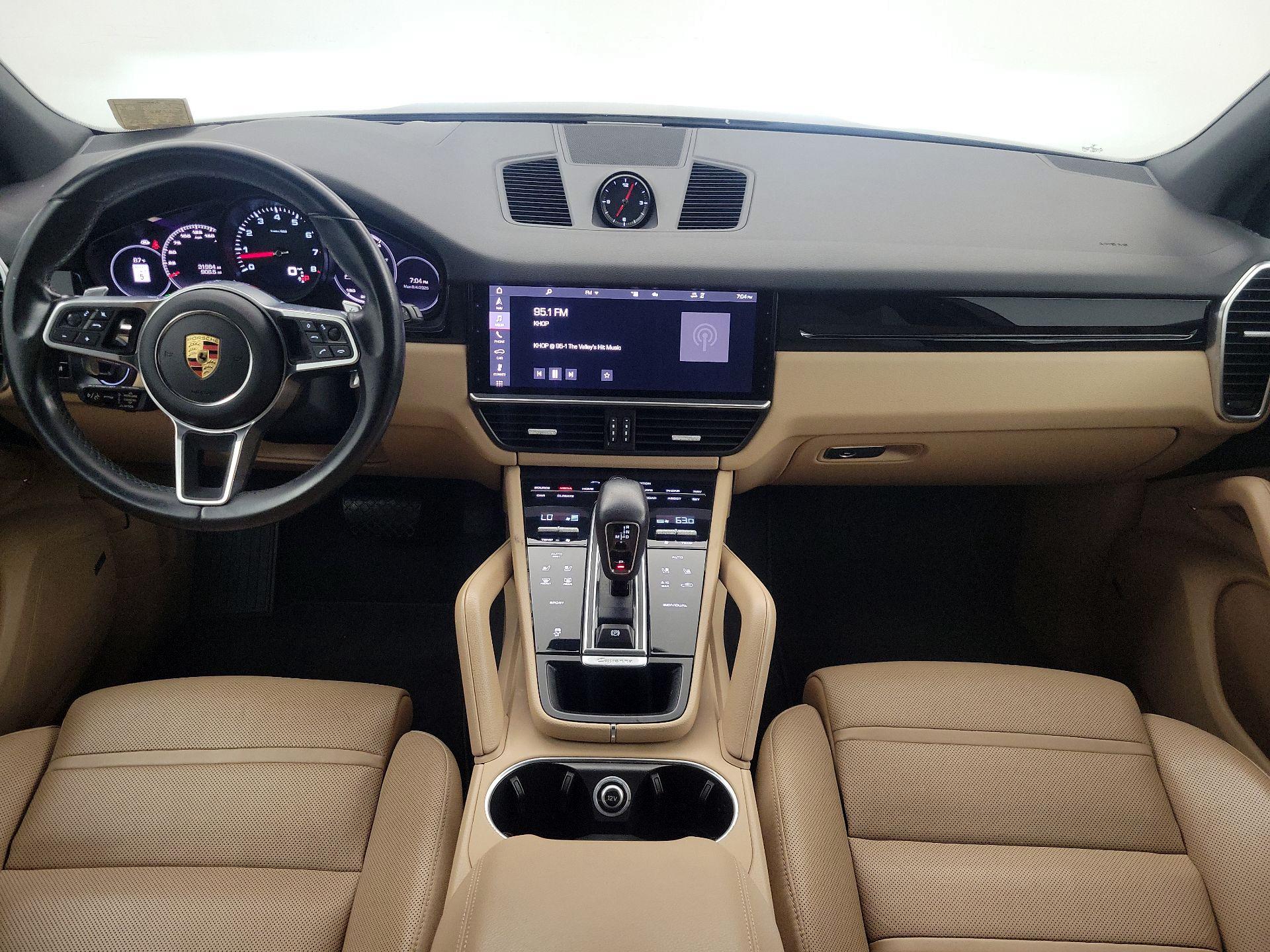 Thumbnail: 2021 Porsche Cayenne - 9