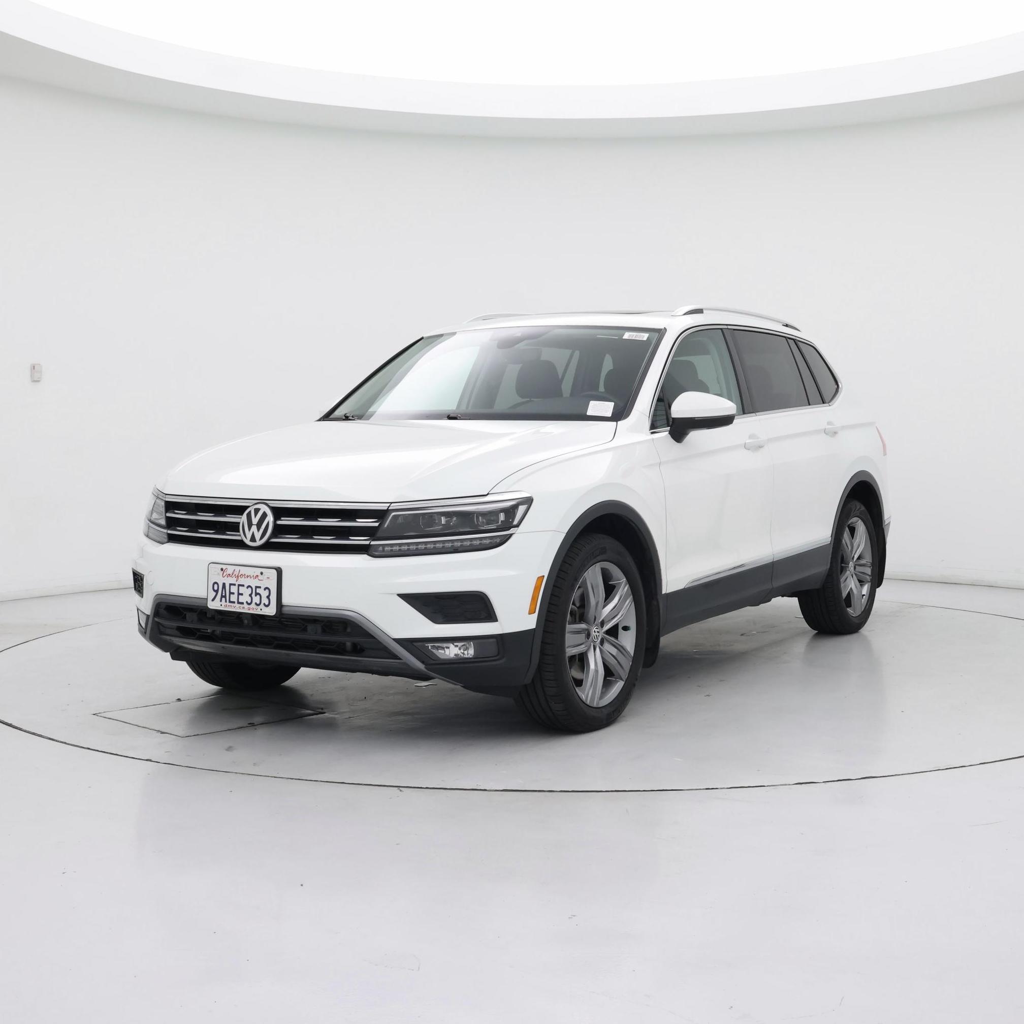 Thumbnail: 2018 Volkswagen Tiguan - 4