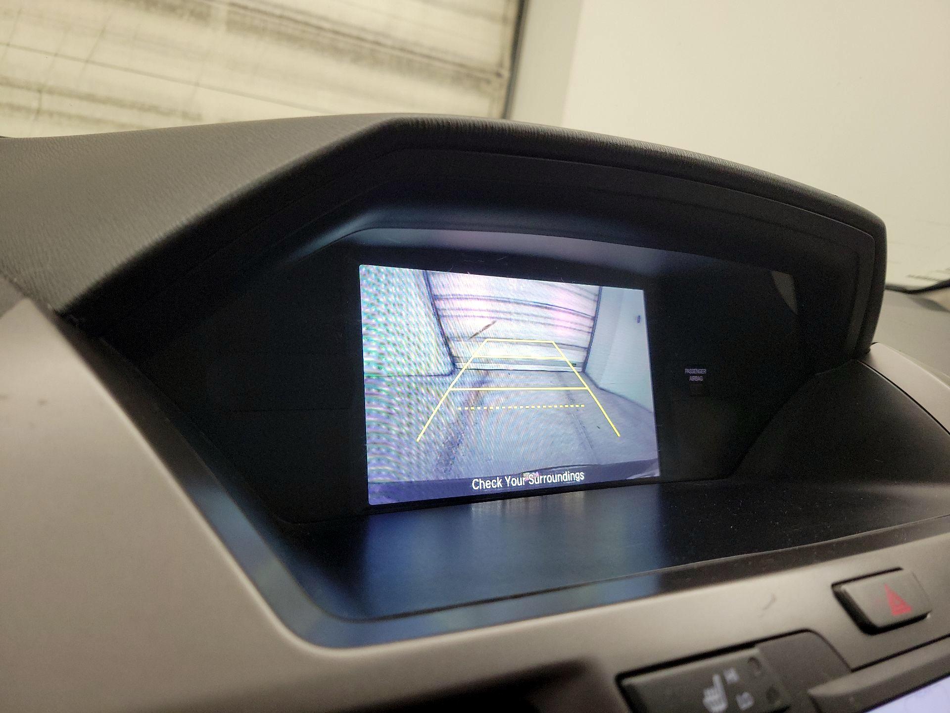 Thumbnail: 2015 Honda Odyssey - 14