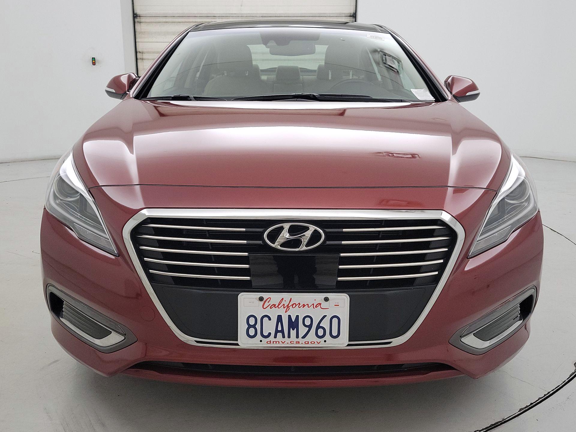 Thumbnail: 2017 Hyundai Sonata - 2