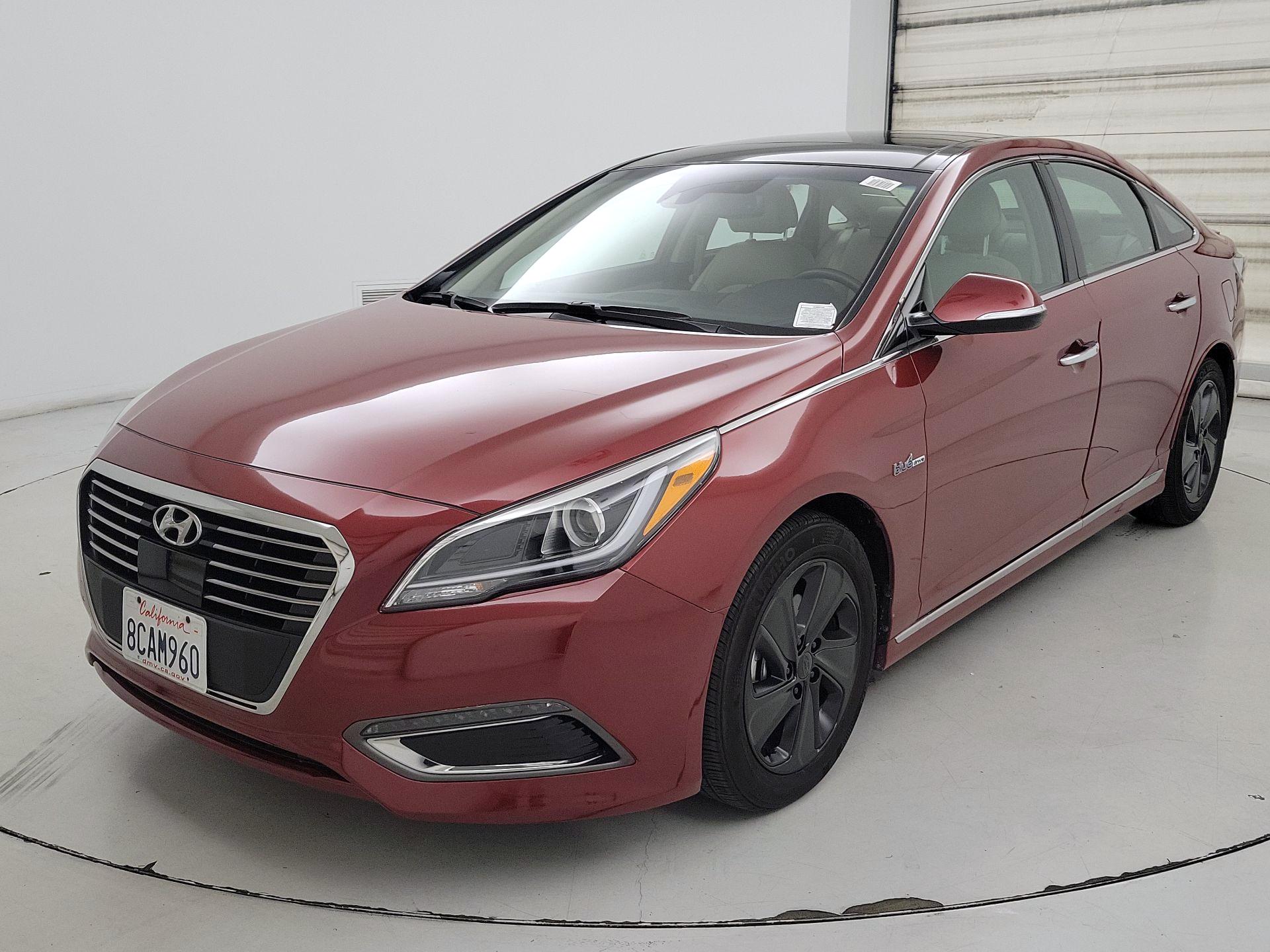 Thumbnail: 2017 Hyundai Sonata - 3