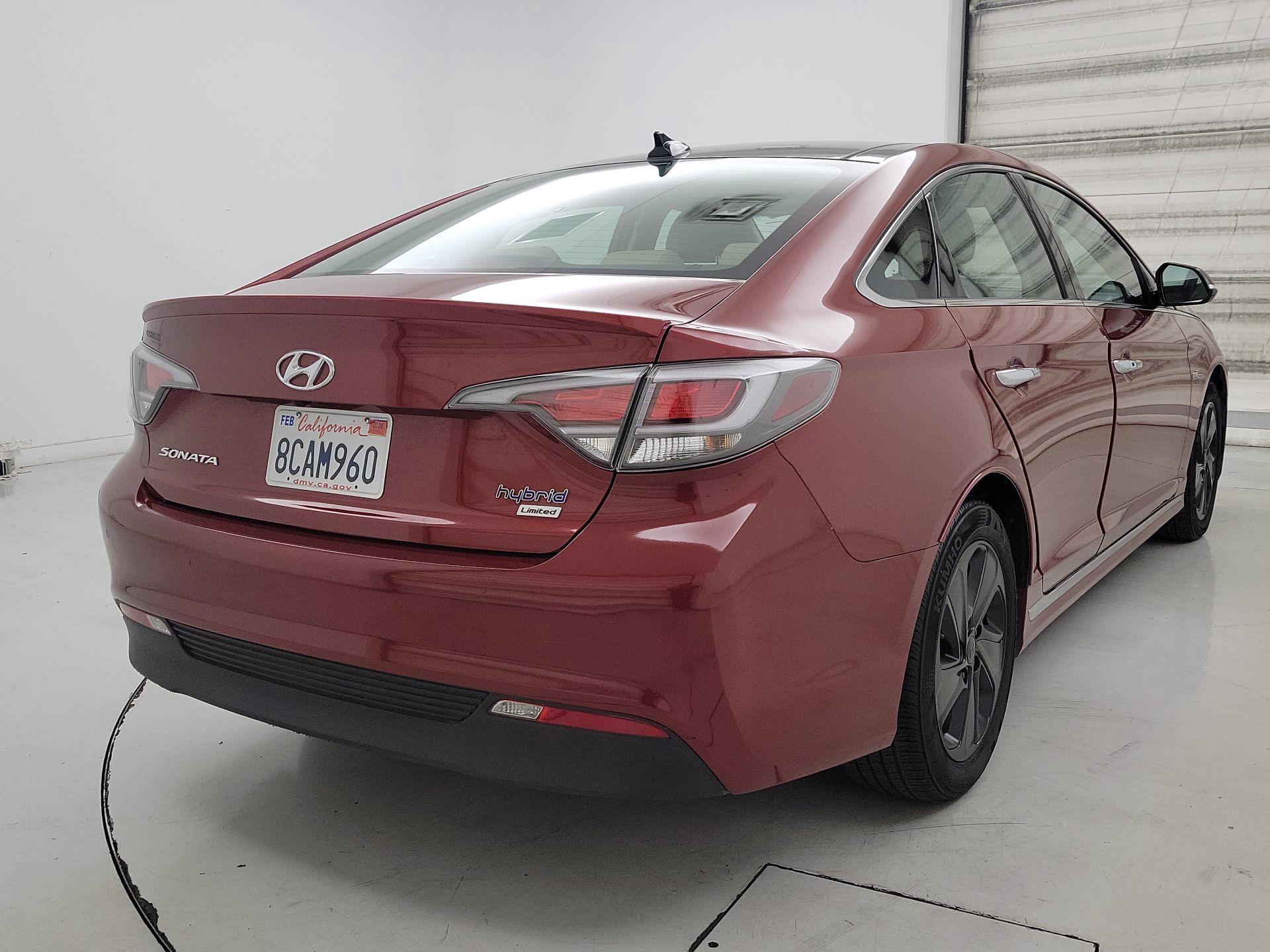Thumbnail: 2017 Hyundai Sonata - 5