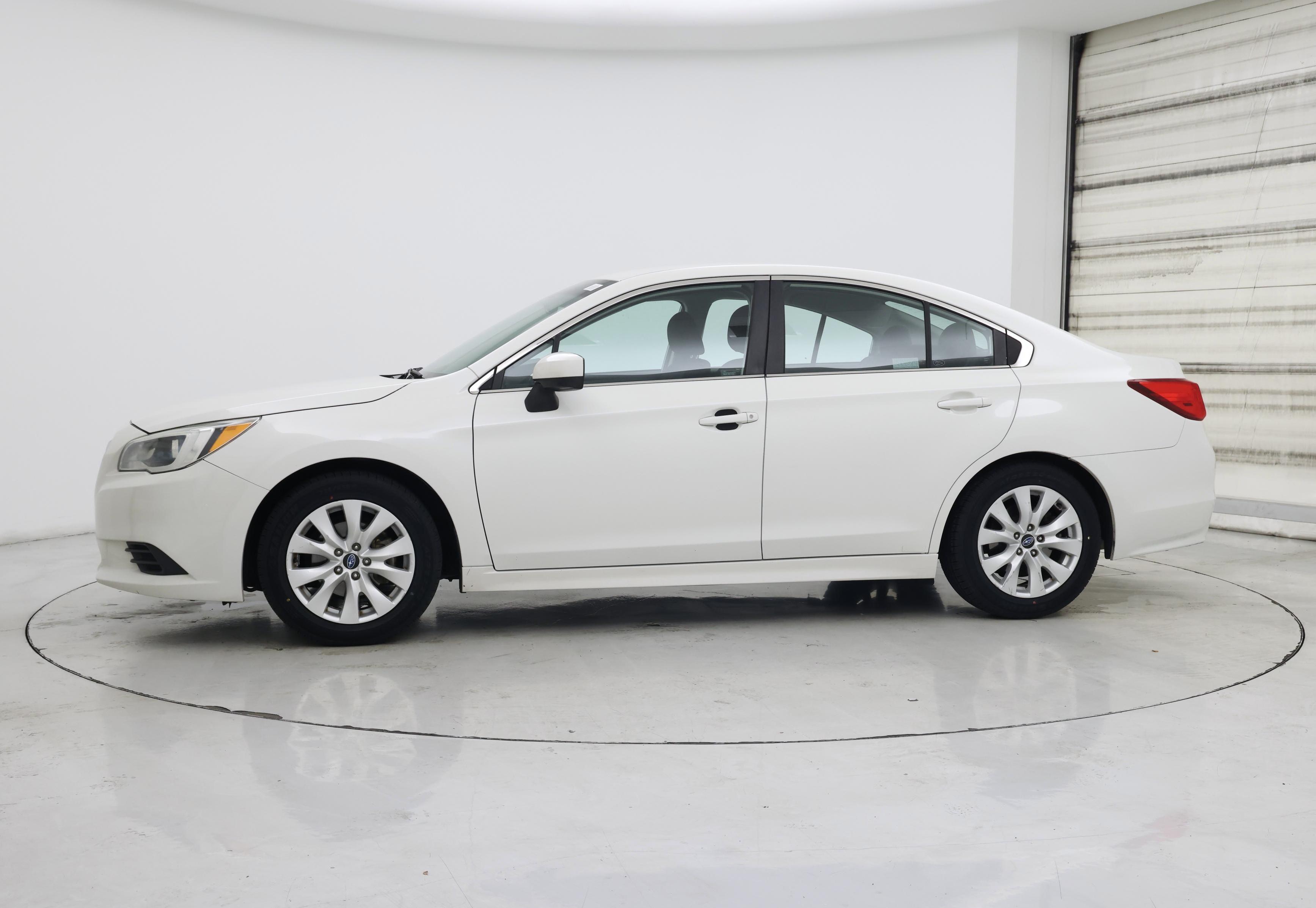 Thumbnail: 2015 Subaru Legacy - 3
