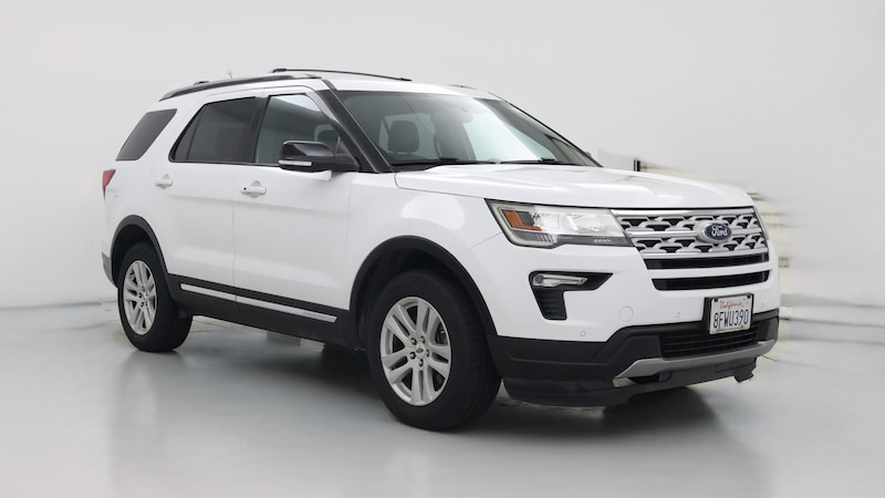2018 Ford Explorer XLT Hero Image