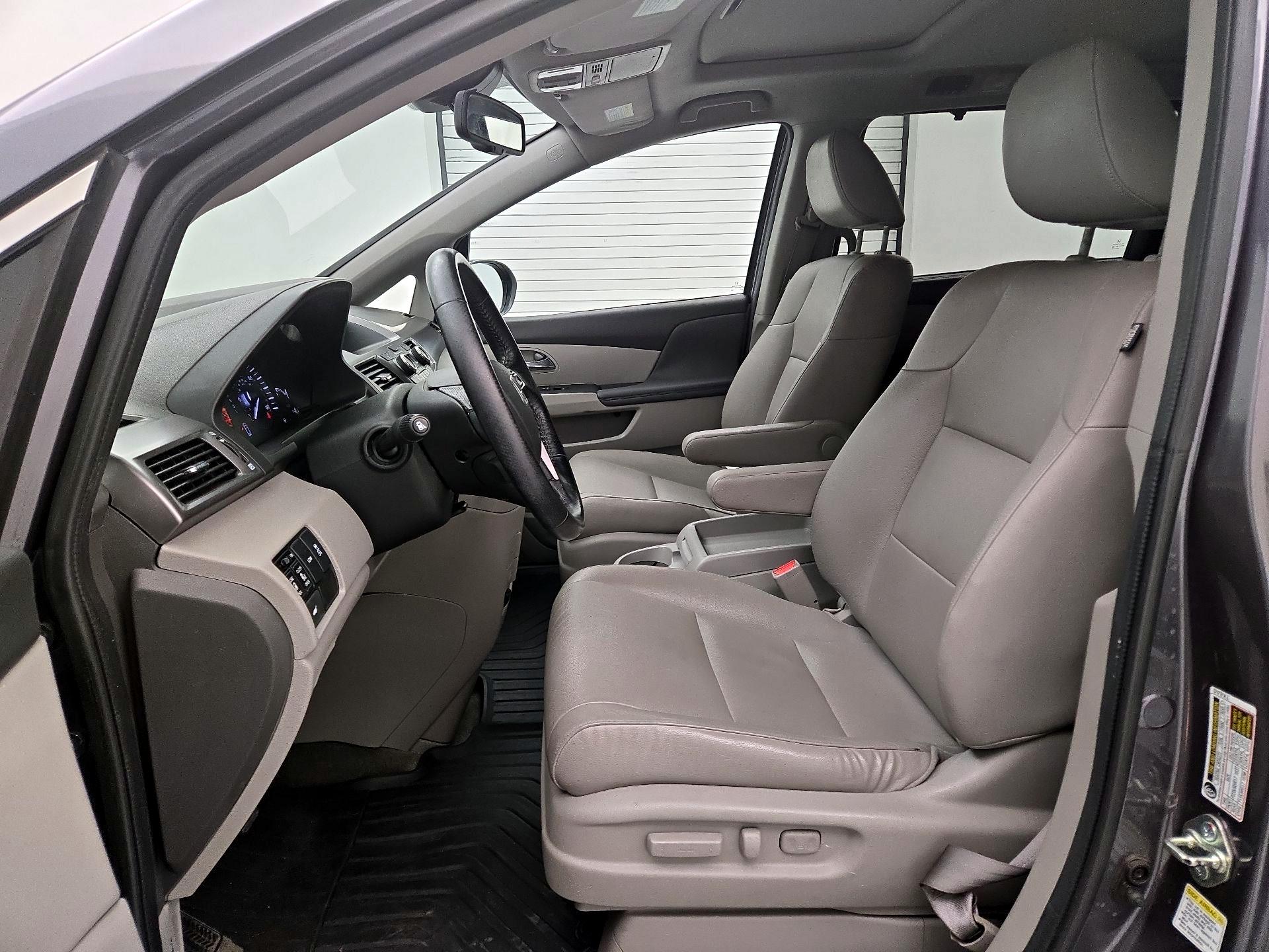Thumbnail: 2015 Honda Odyssey - 11