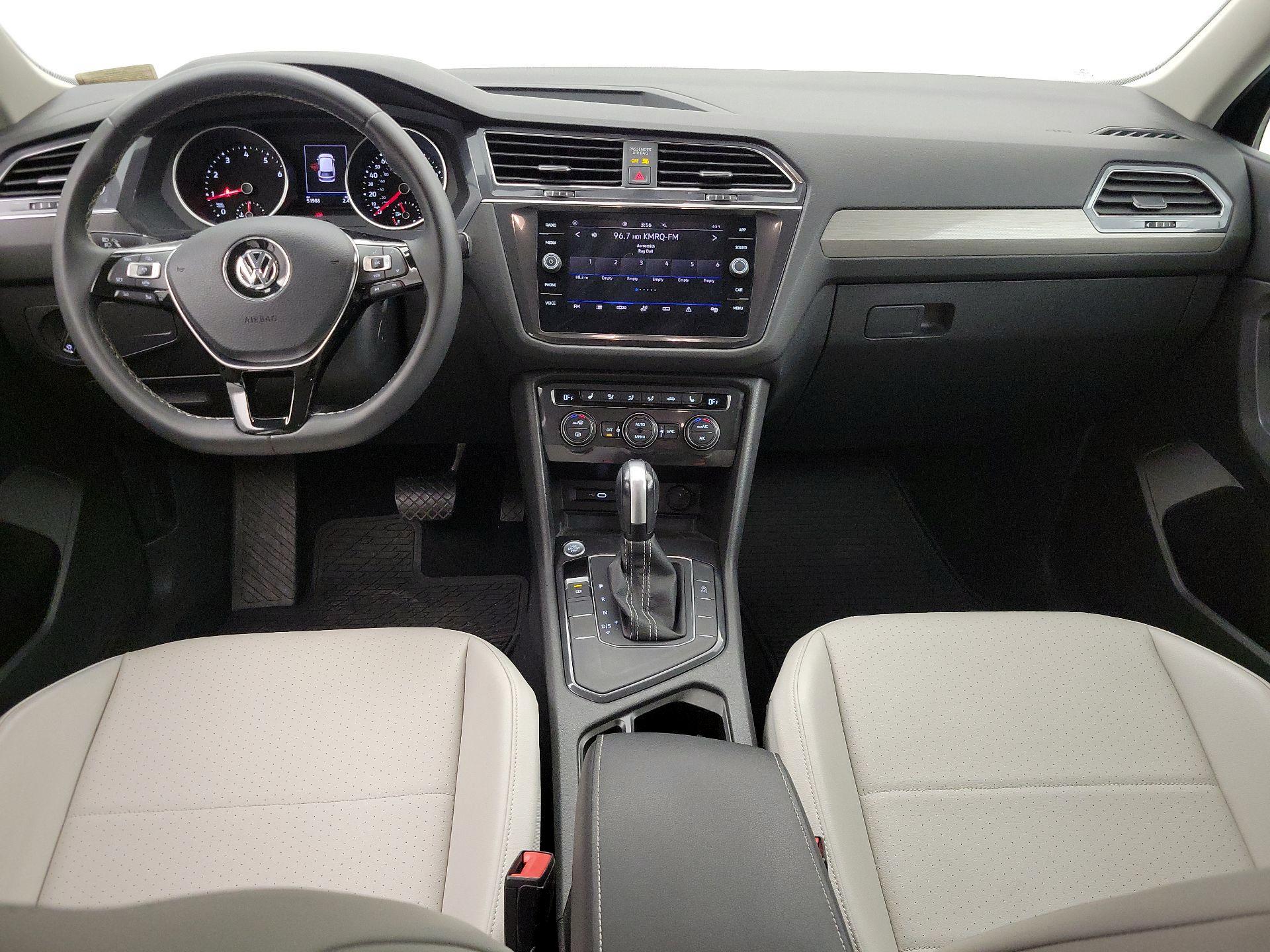 Thumbnail: 2021 Volkswagen Tiguan - 9