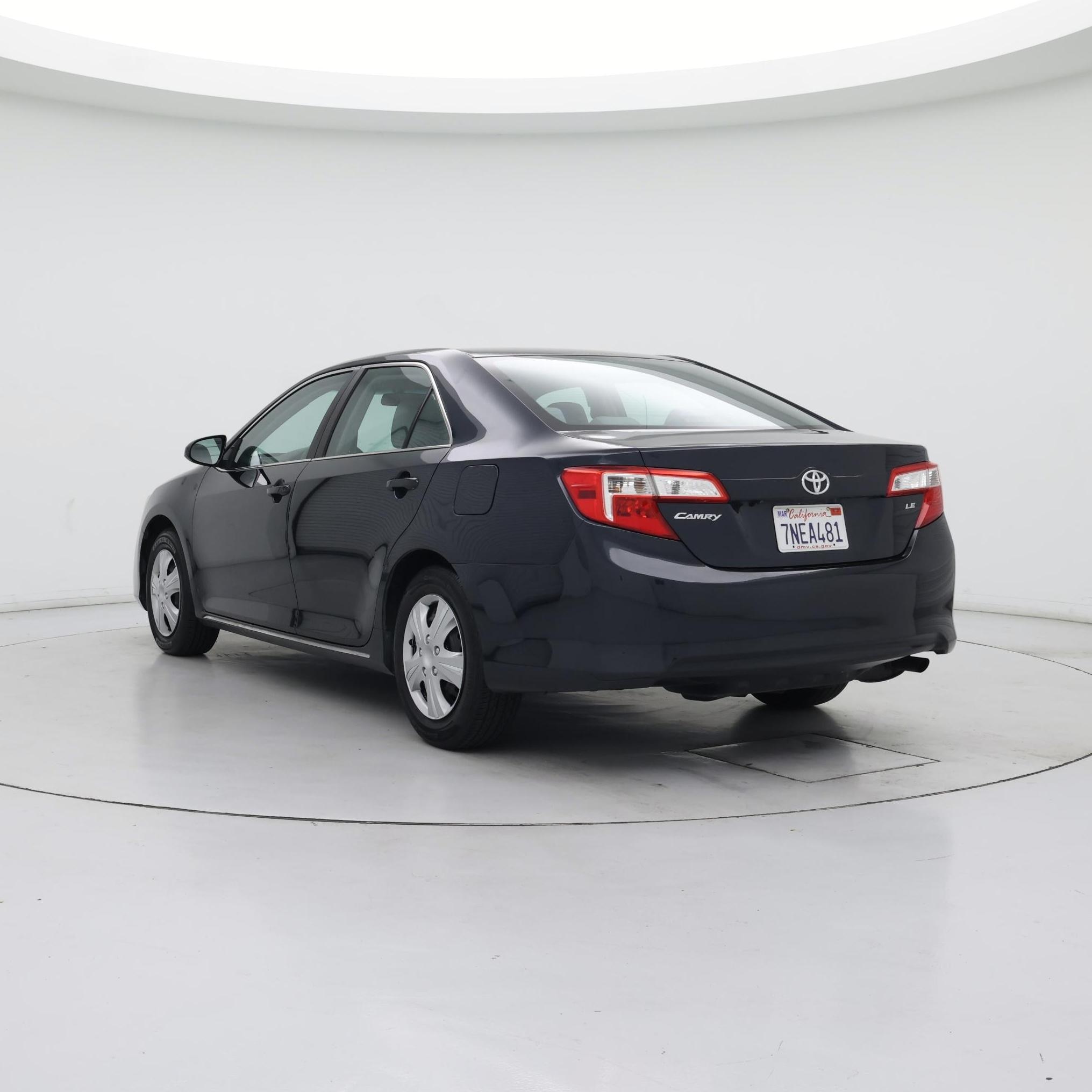 Thumbnail: 2014 Toyota Camry - 2