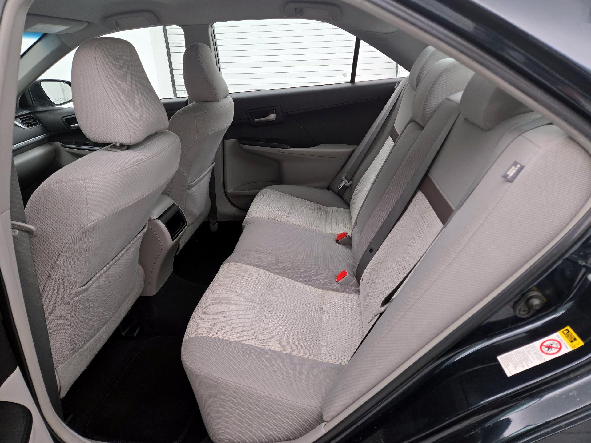 Thumbnail: 2014 Toyota Camry - 19