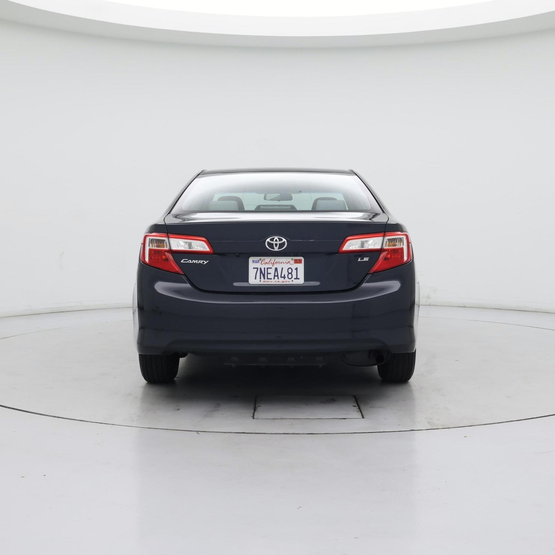 Thumbnail: 2014 Toyota Camry - 6