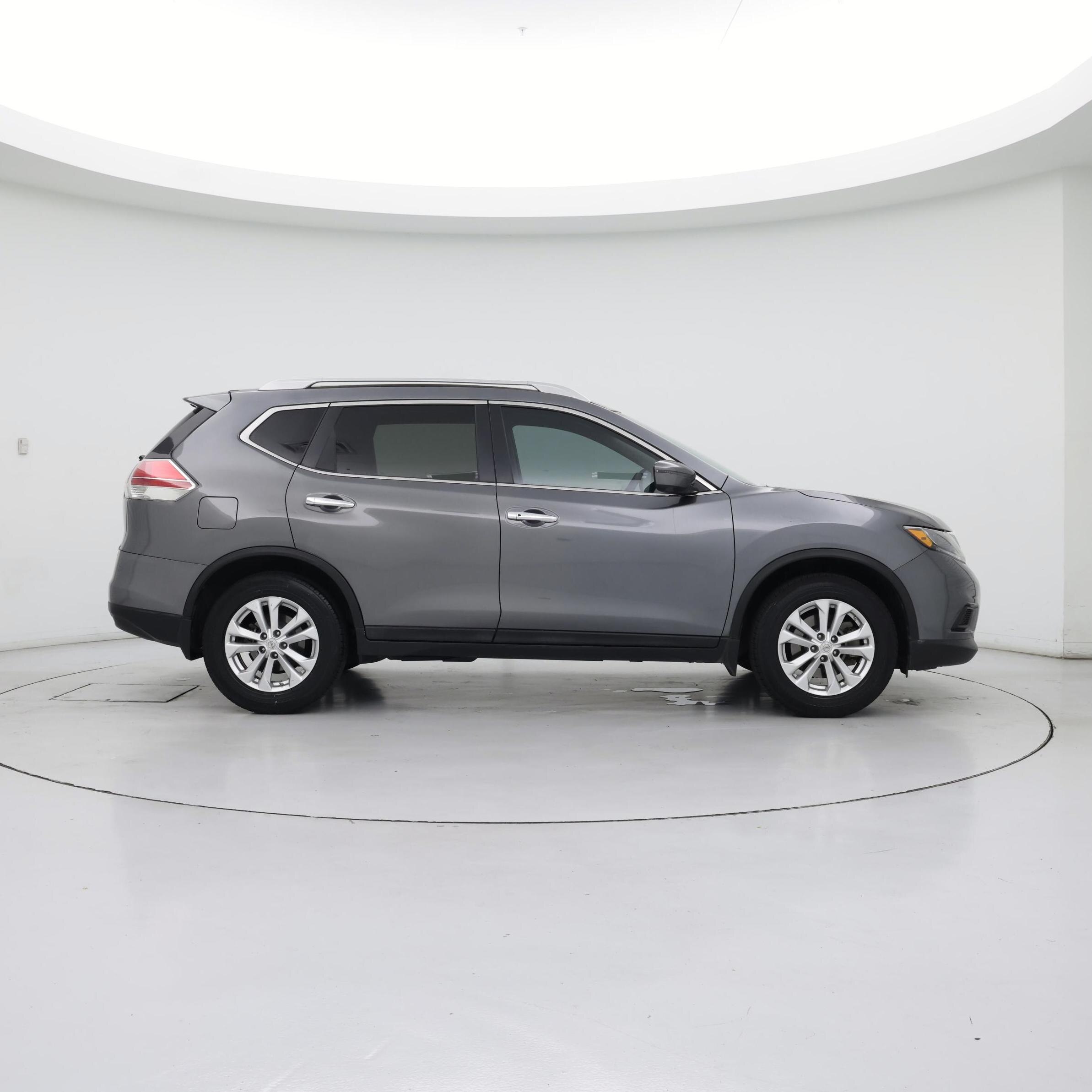 Thumbnail: 2016 Nissan Rogue - 7