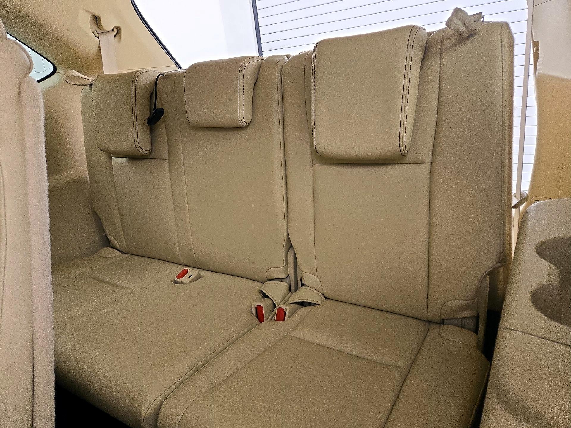 Thumbnail: 2015 Toyota Highlander - 20