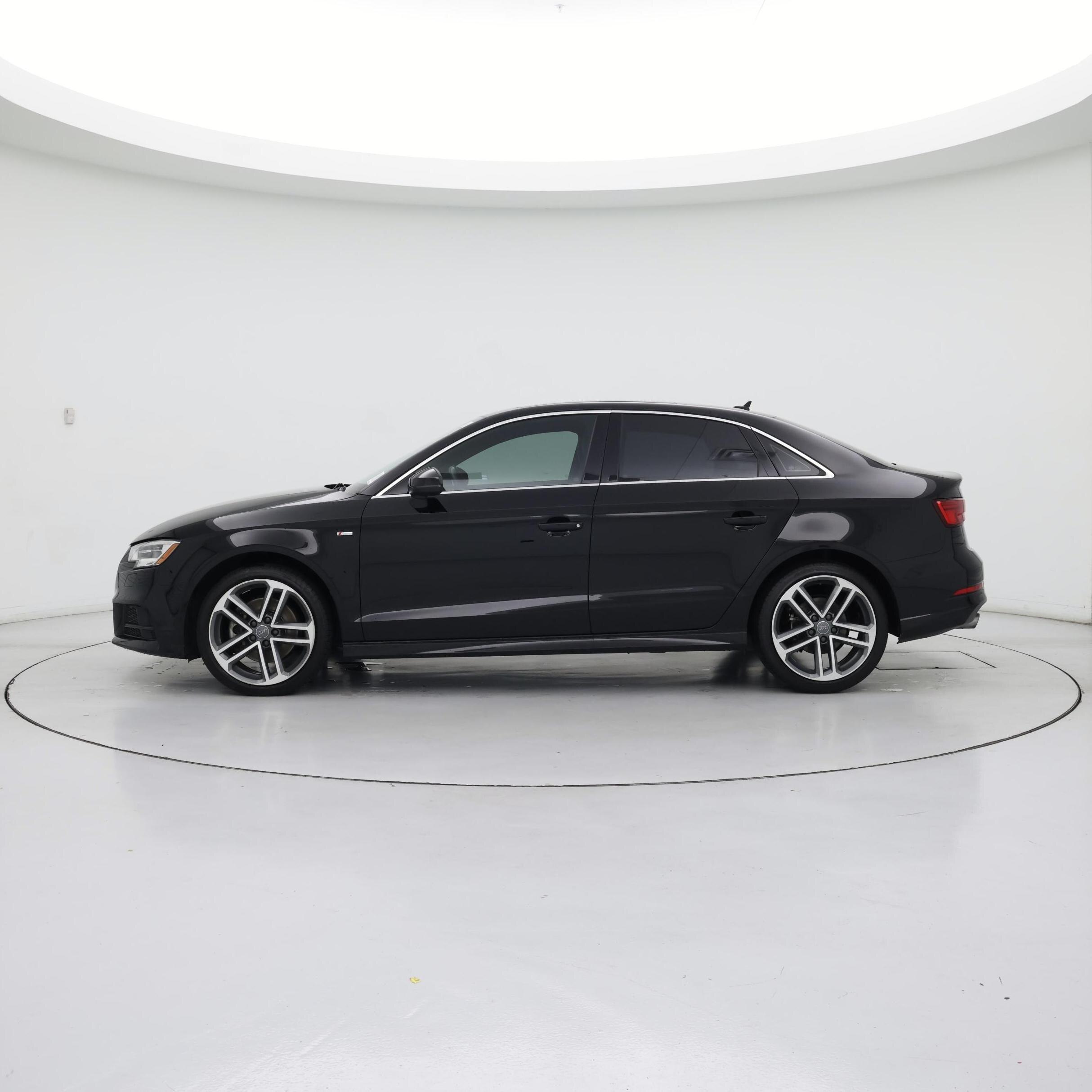 Thumbnail: 2017 Audi A3 - 3