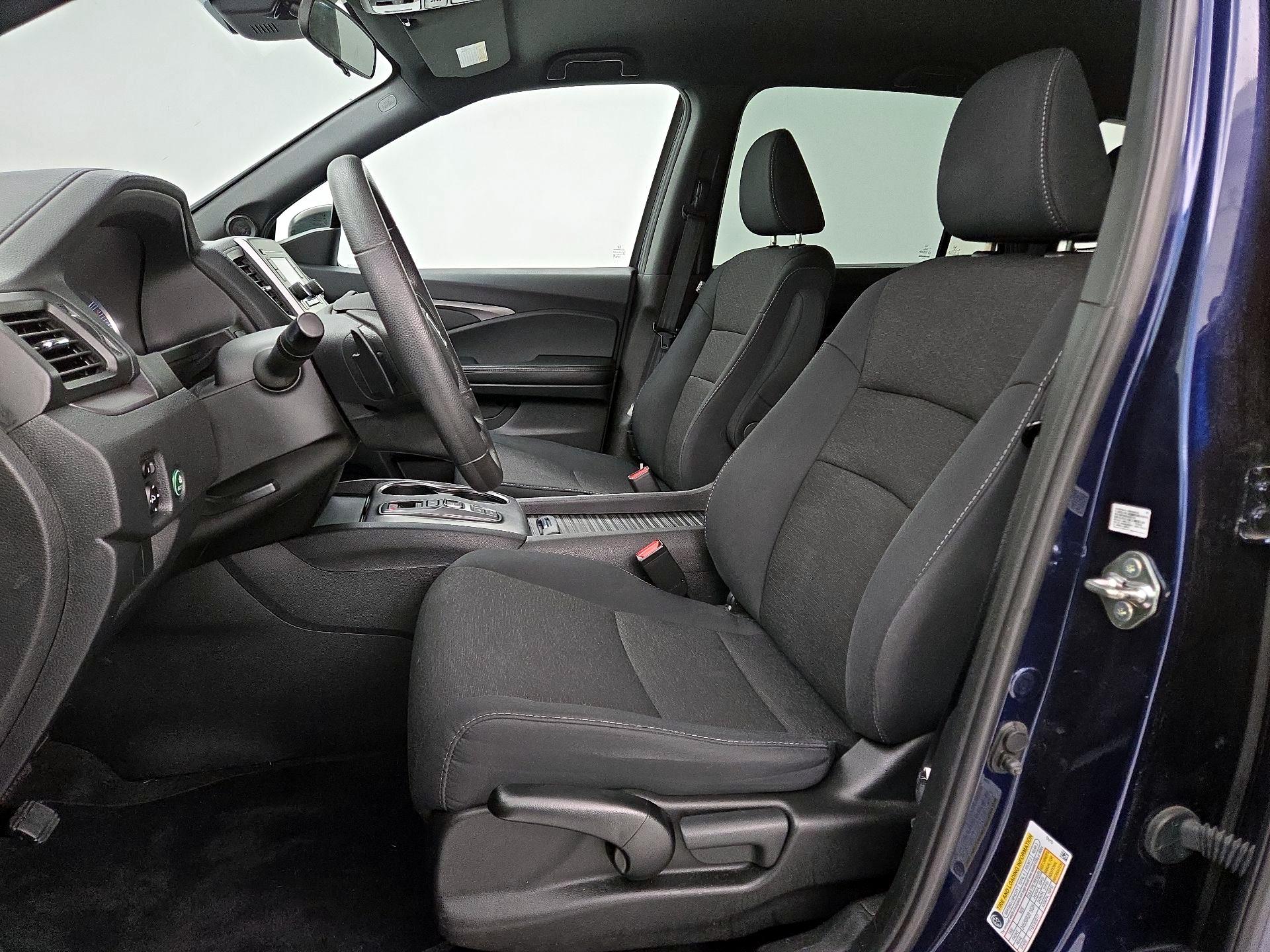 Thumbnail: 2019 Honda Passport - 9