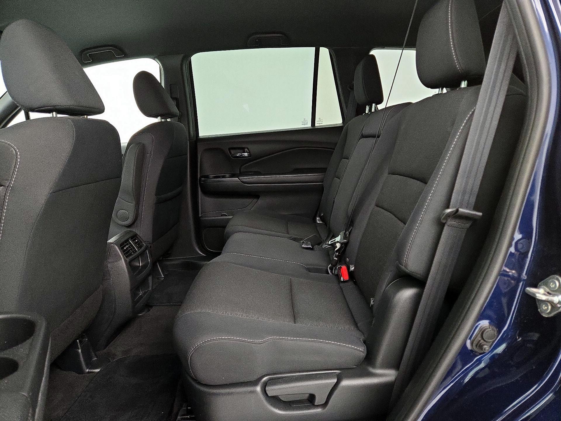 Thumbnail: 2019 Honda Passport - 17