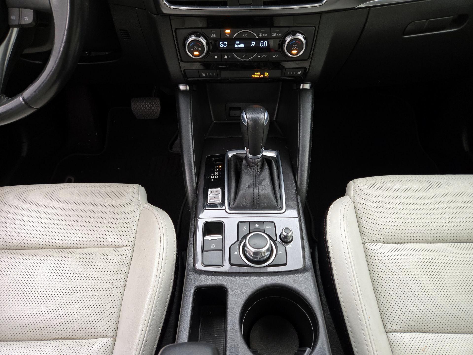Thumbnail: 2016 Mazda CX-5 - 18