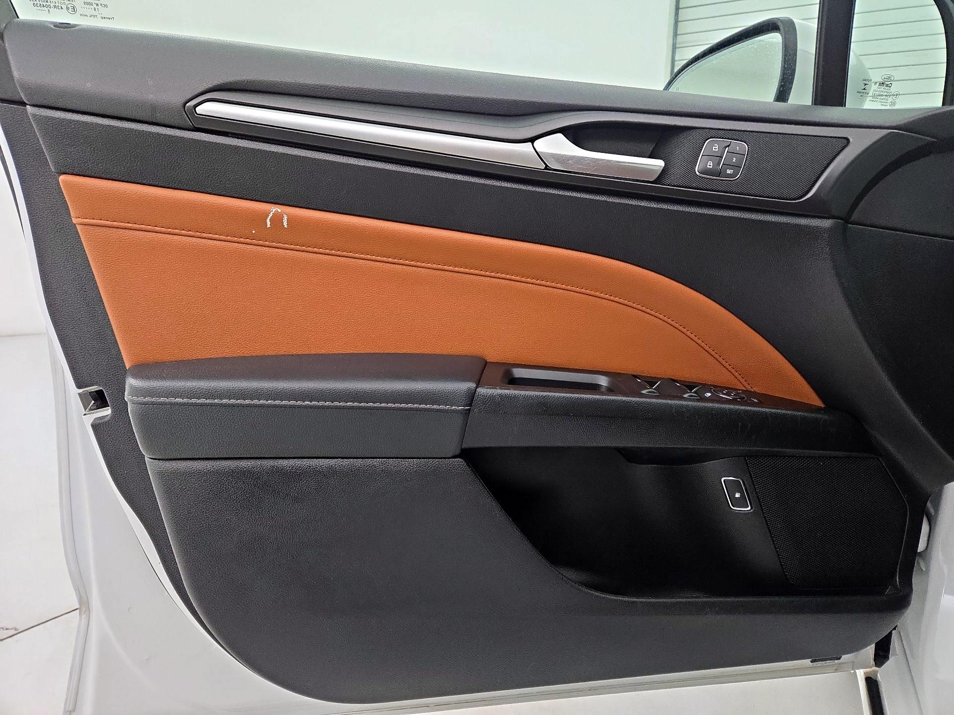 Thumbnail: 2019 Ford Fusion - 10