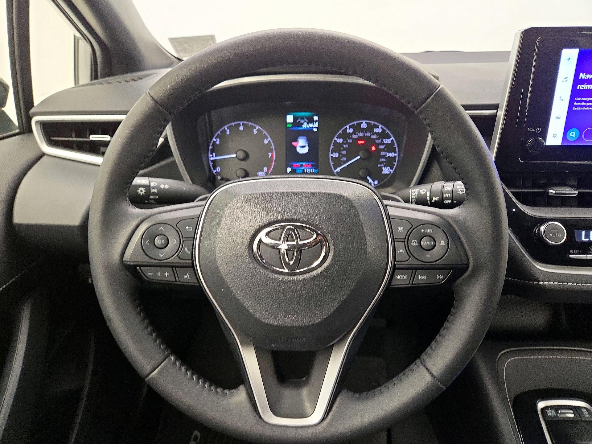 Thumbnail: 2023 Toyota Corolla - 10