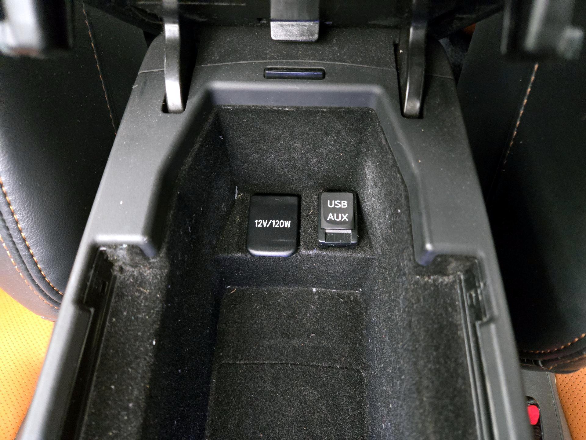 Thumbnail: 2013 Lexus IS - 19