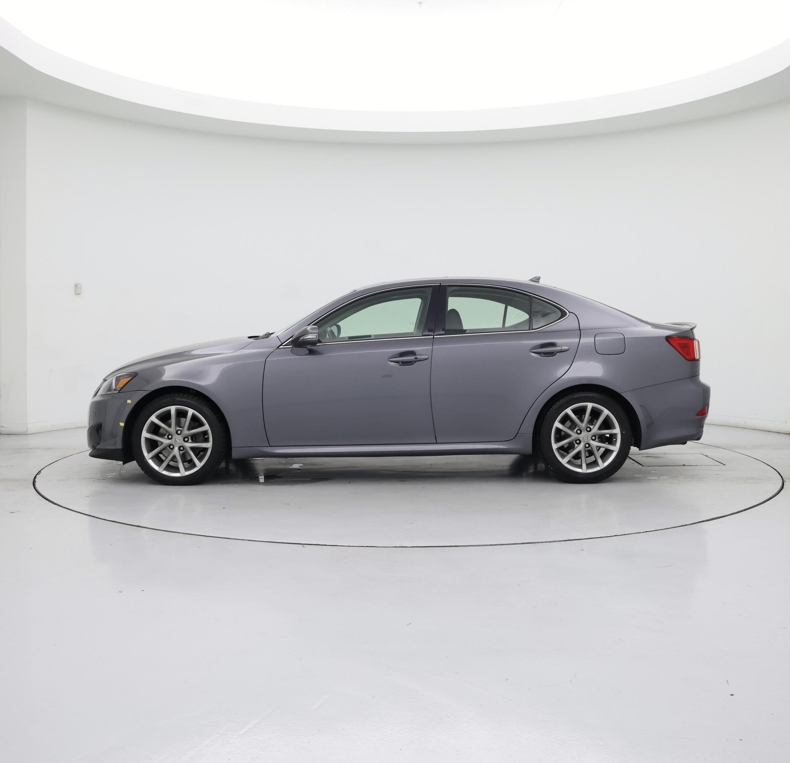 Thumbnail: 2013 Lexus IS - 3