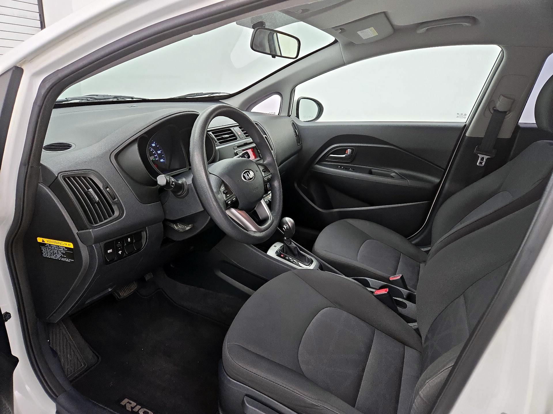 Thumbnail: 2013 Kia Rio5 - 9