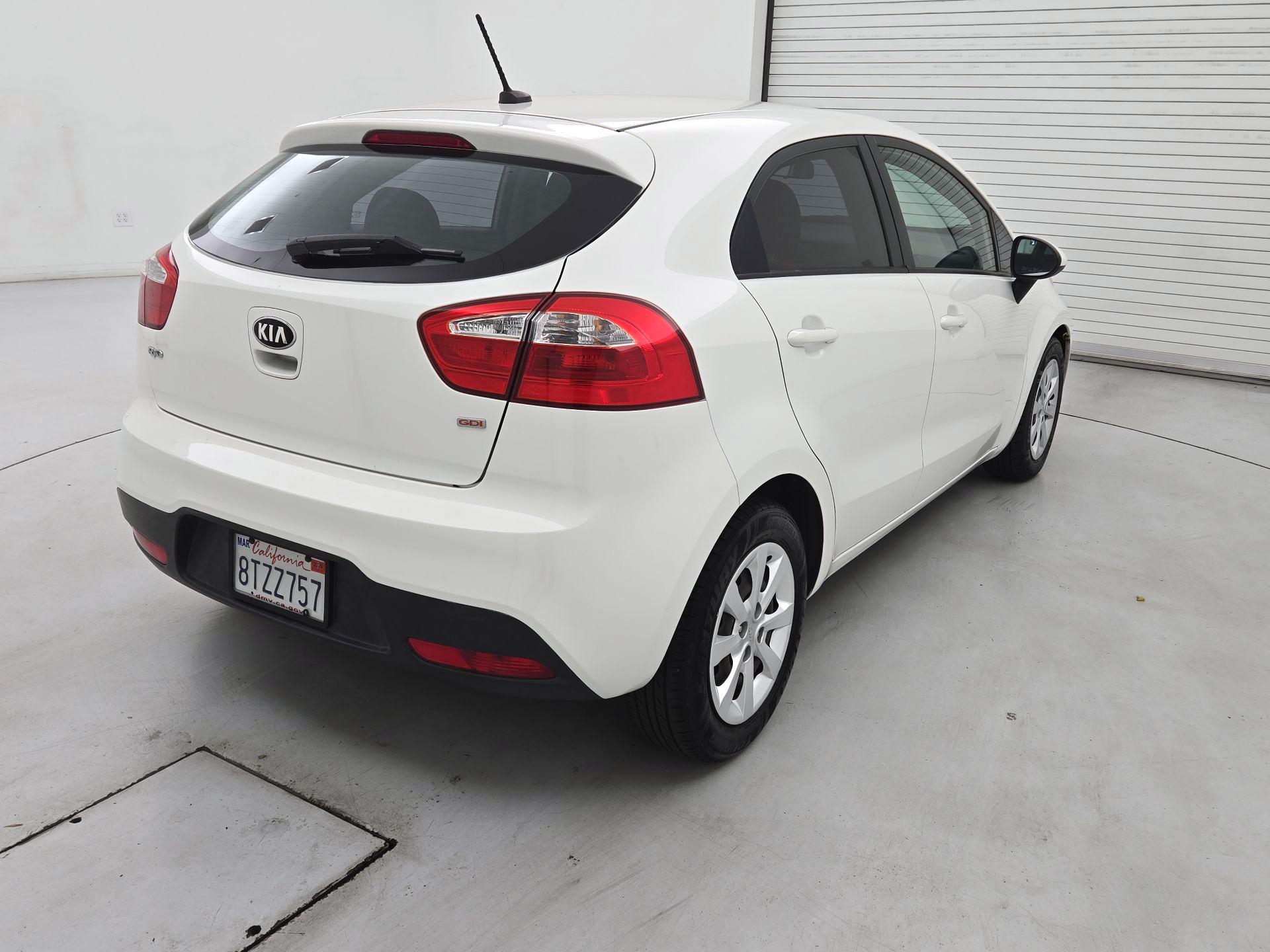 Thumbnail: 2013 Kia Rio5 - 5