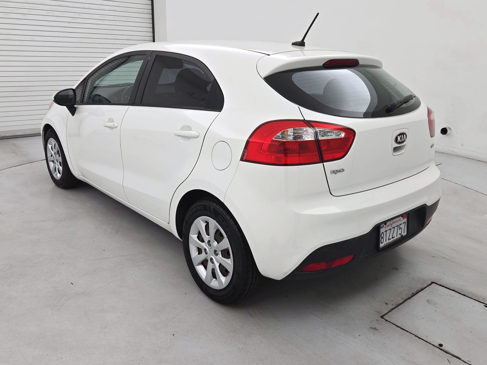Thumbnail: 2013 Kia Rio5 - 7