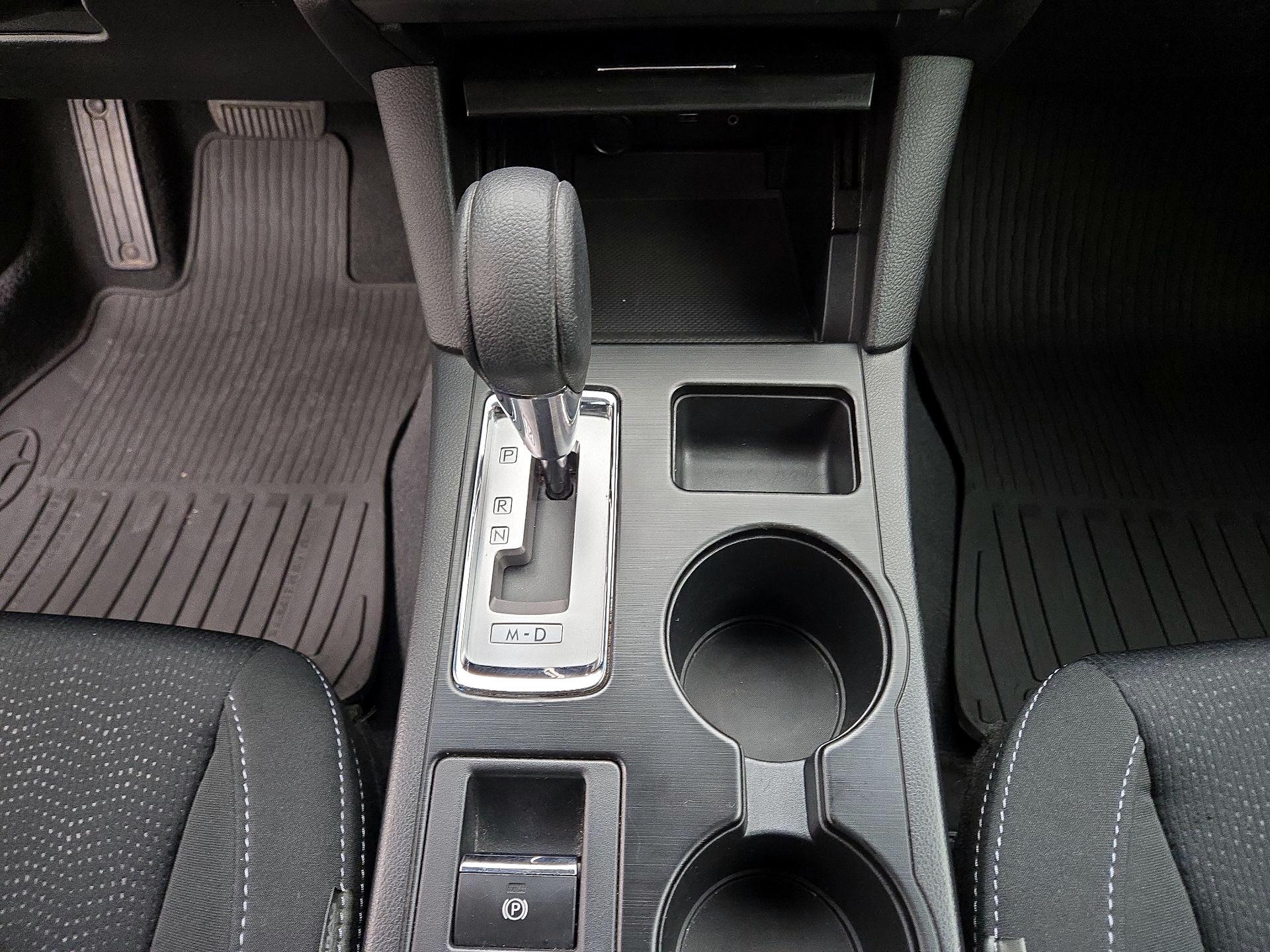 Thumbnail: 2016 Subaru Legacy - 17