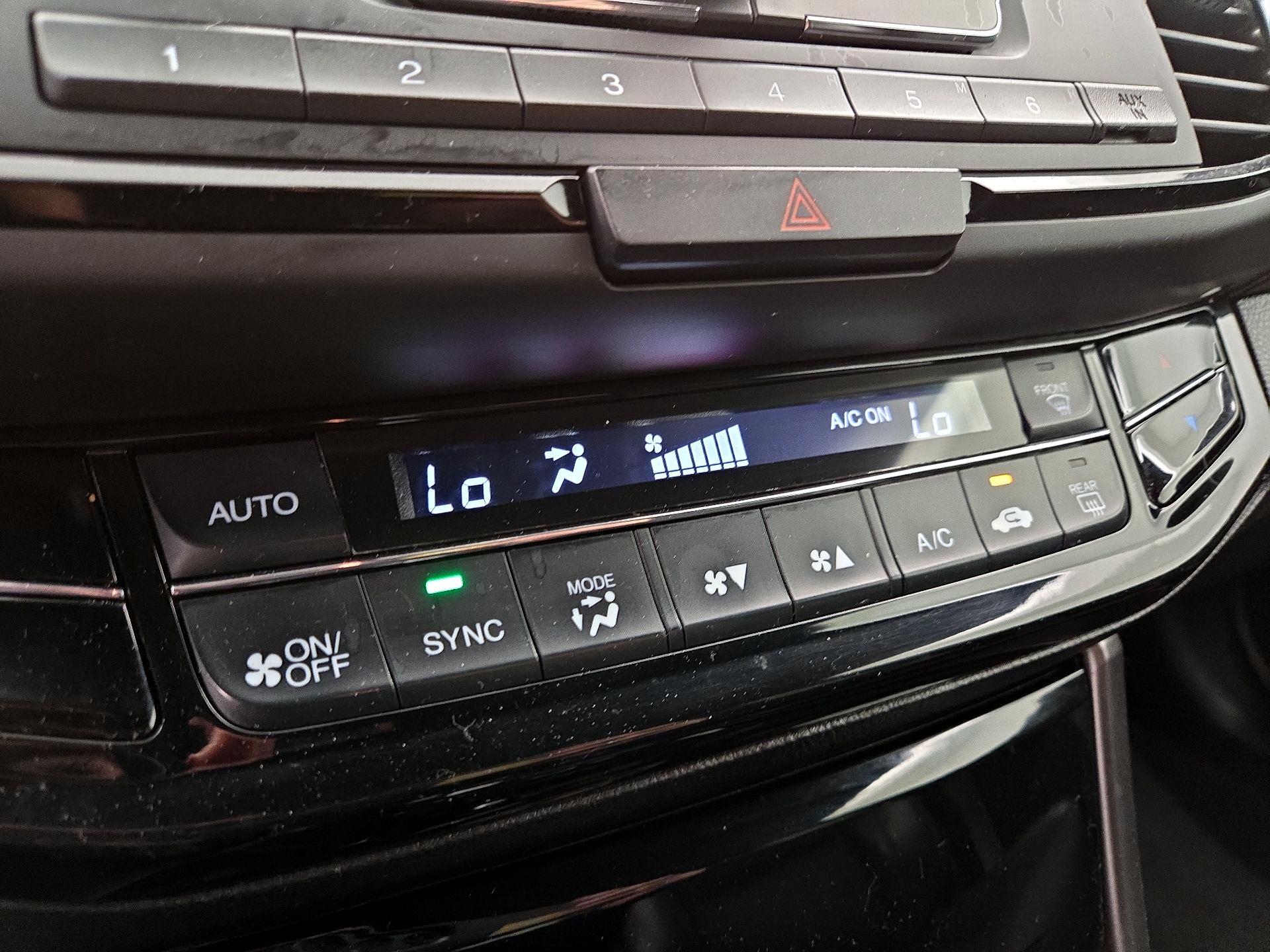 Thumbnail: 2017 Honda Accord - 14