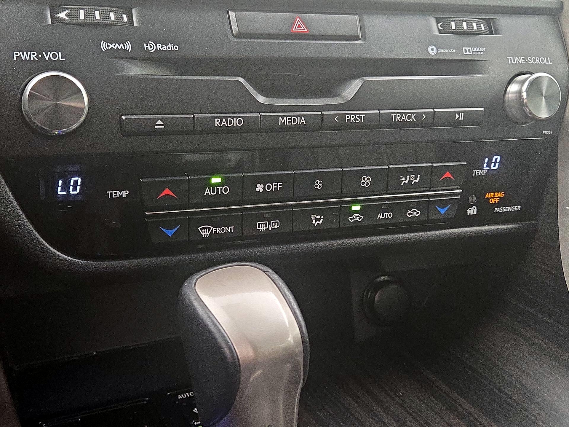 Thumbnail: 2016 Lexus RX - 17