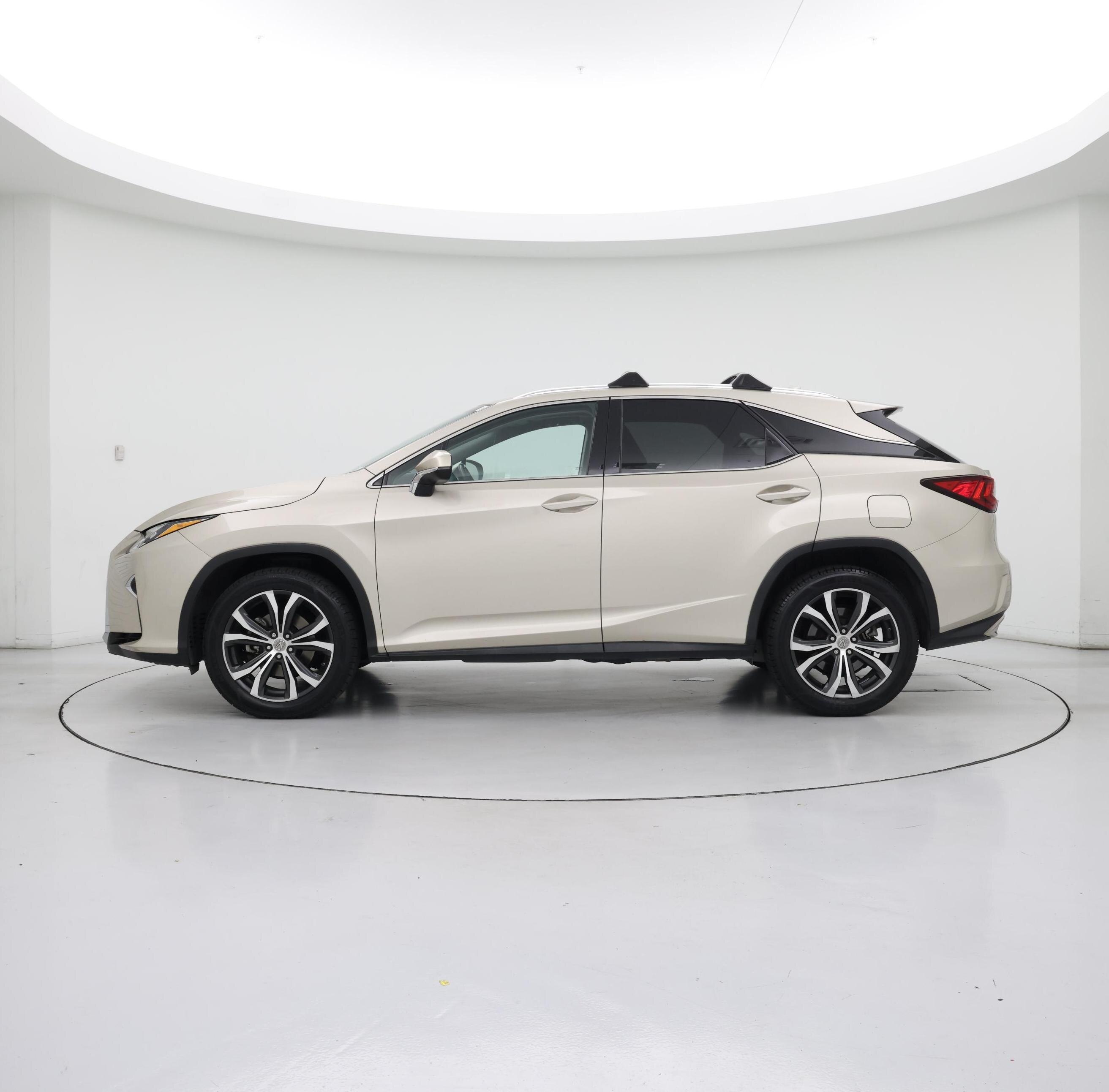 Thumbnail: 2016 Lexus RX - 3