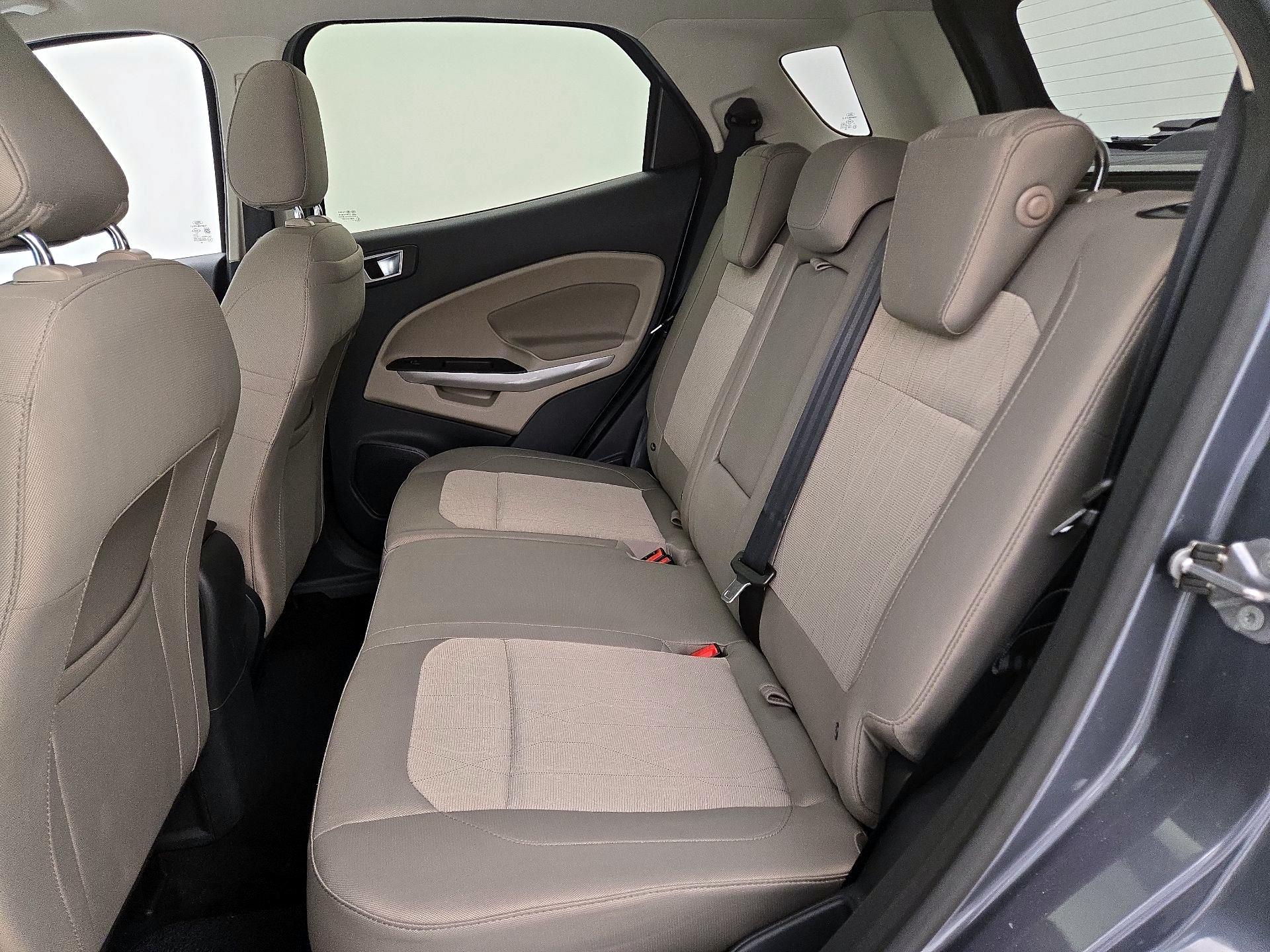 Thumbnail: 2018 Ford EcoSport - 18