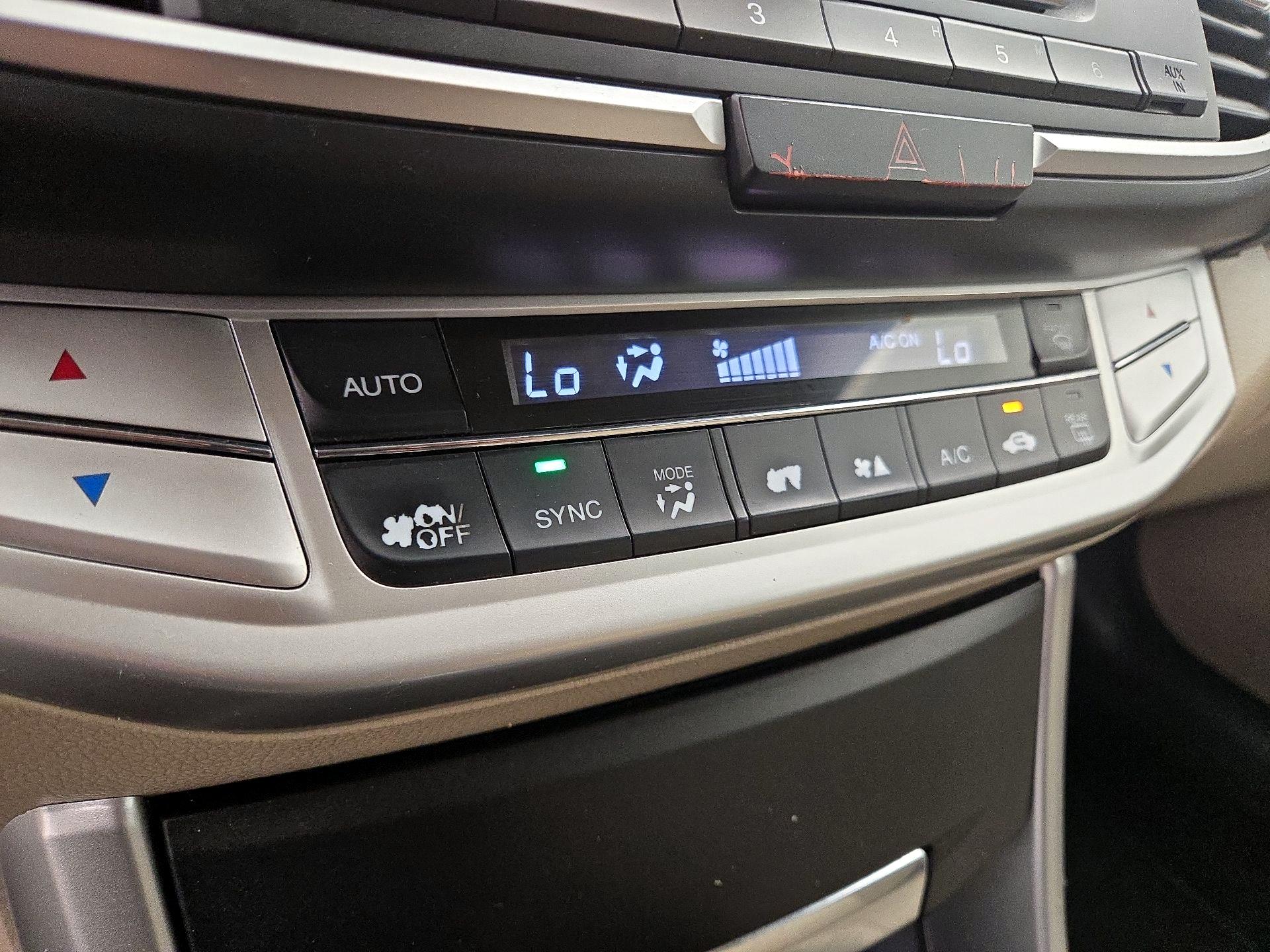 Thumbnail: 2014 Honda Accord - 14