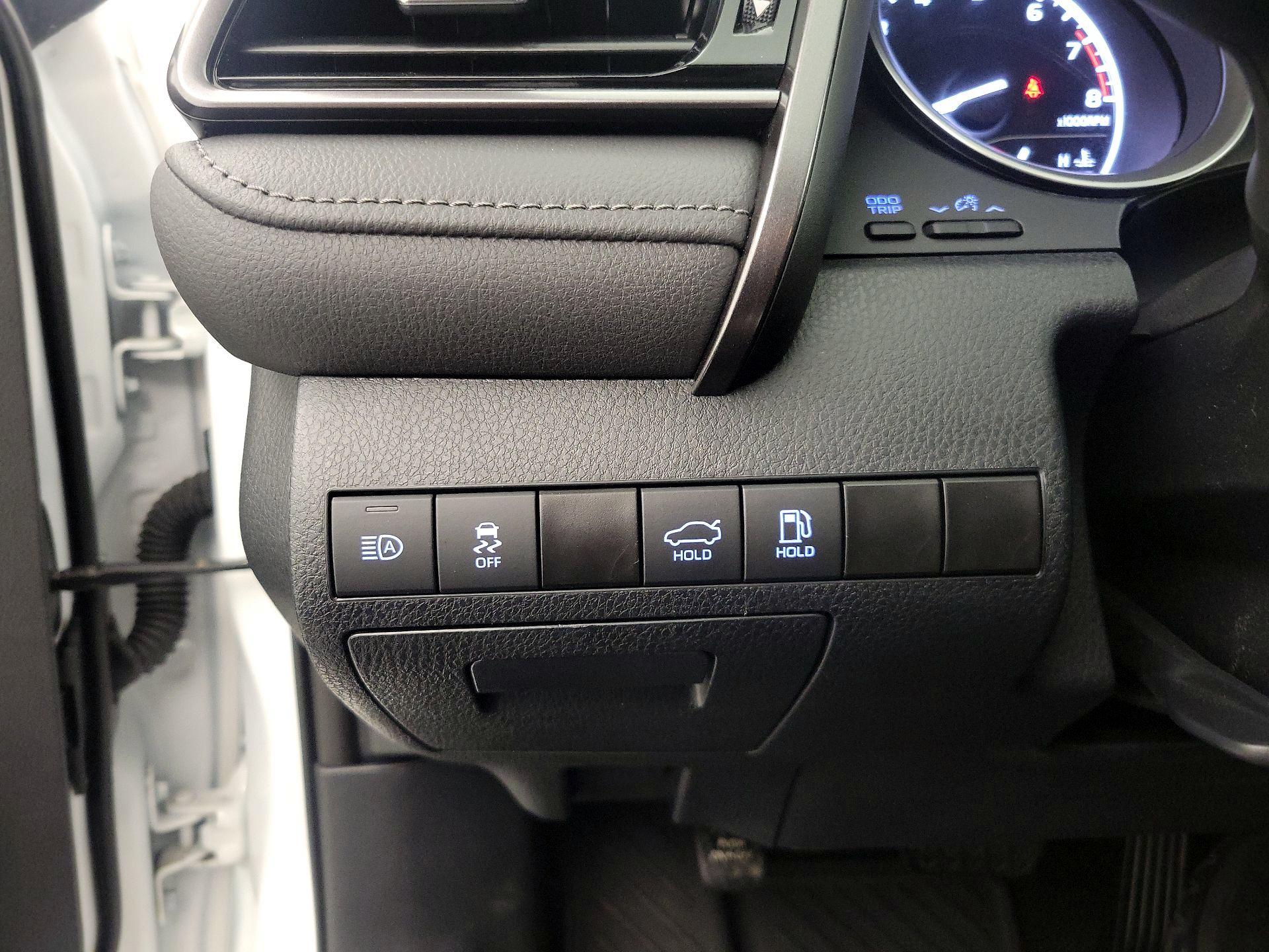 Thumbnail: 2024 Toyota Camry - 13