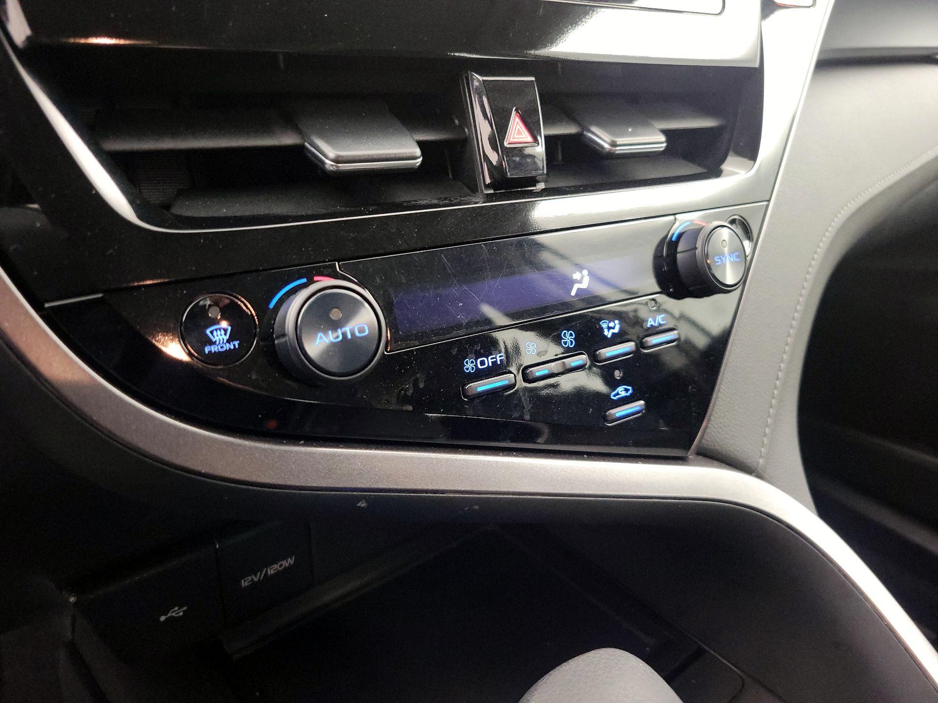 Thumbnail: 2024 Toyota Camry - 16