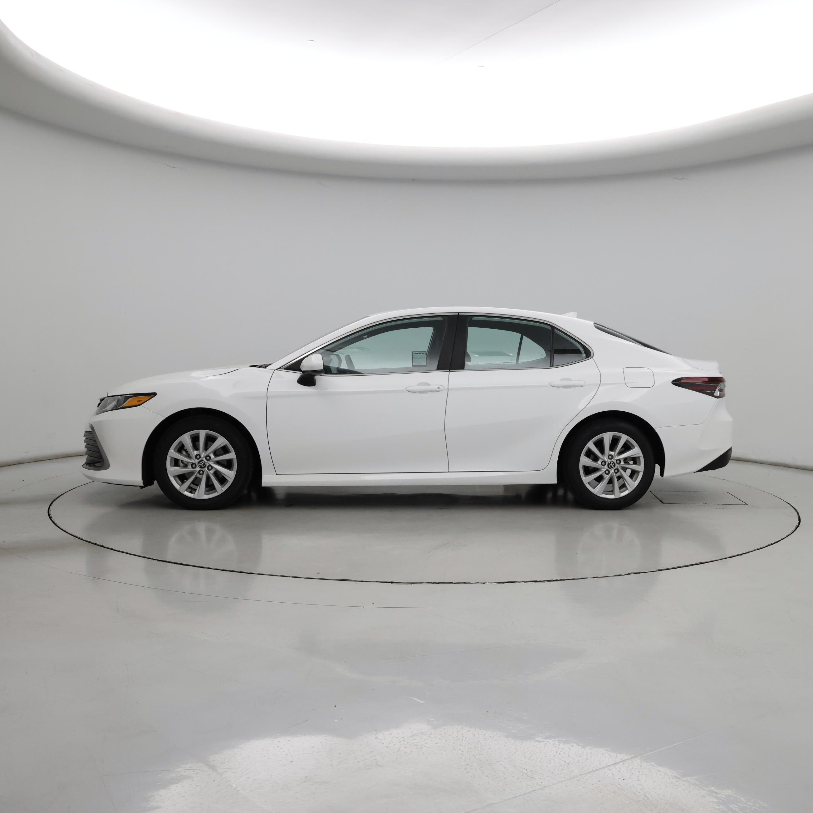 Thumbnail: 2024 Toyota Camry - 3