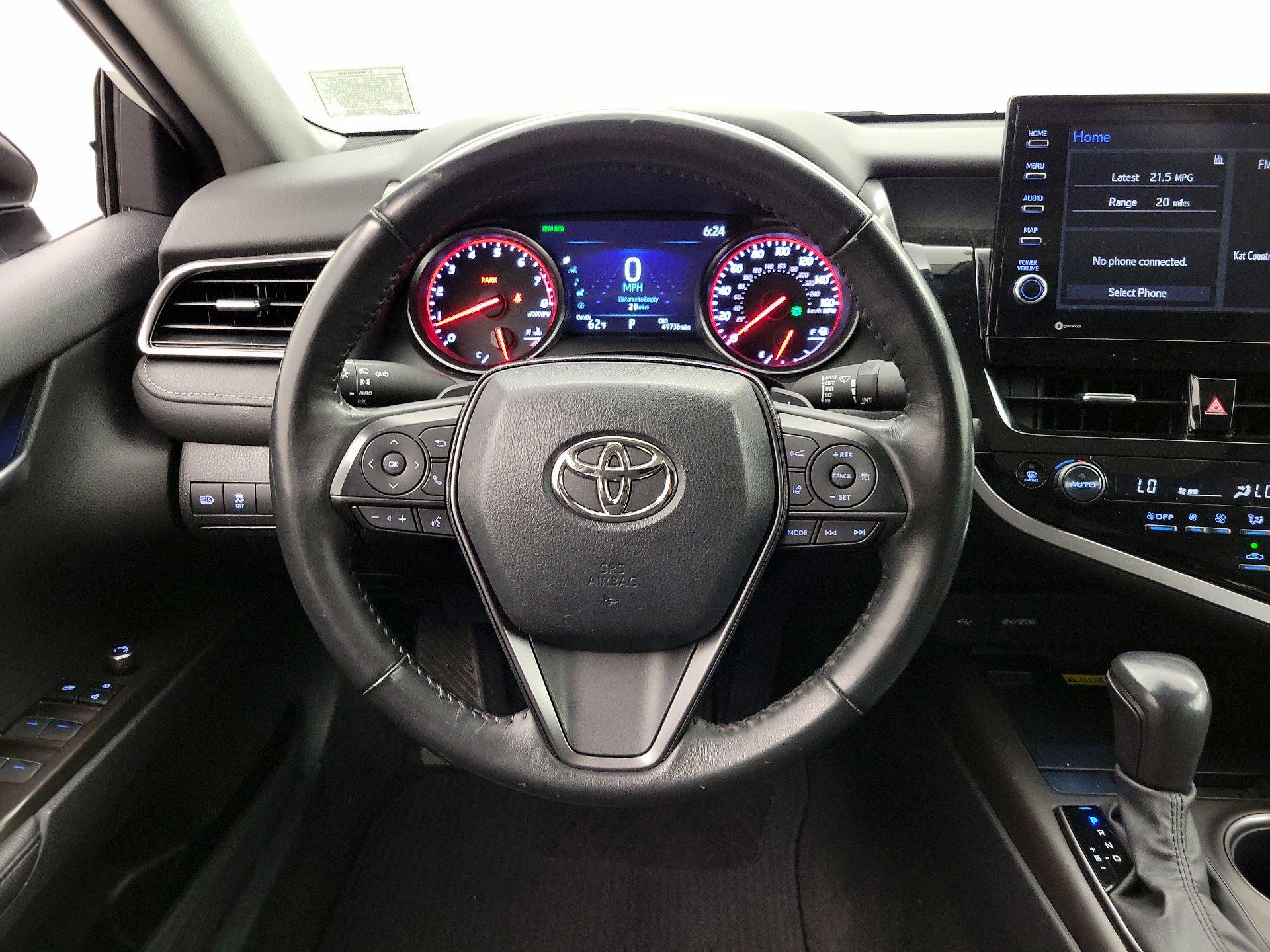 Thumbnail: 2023 Toyota Camry - 10