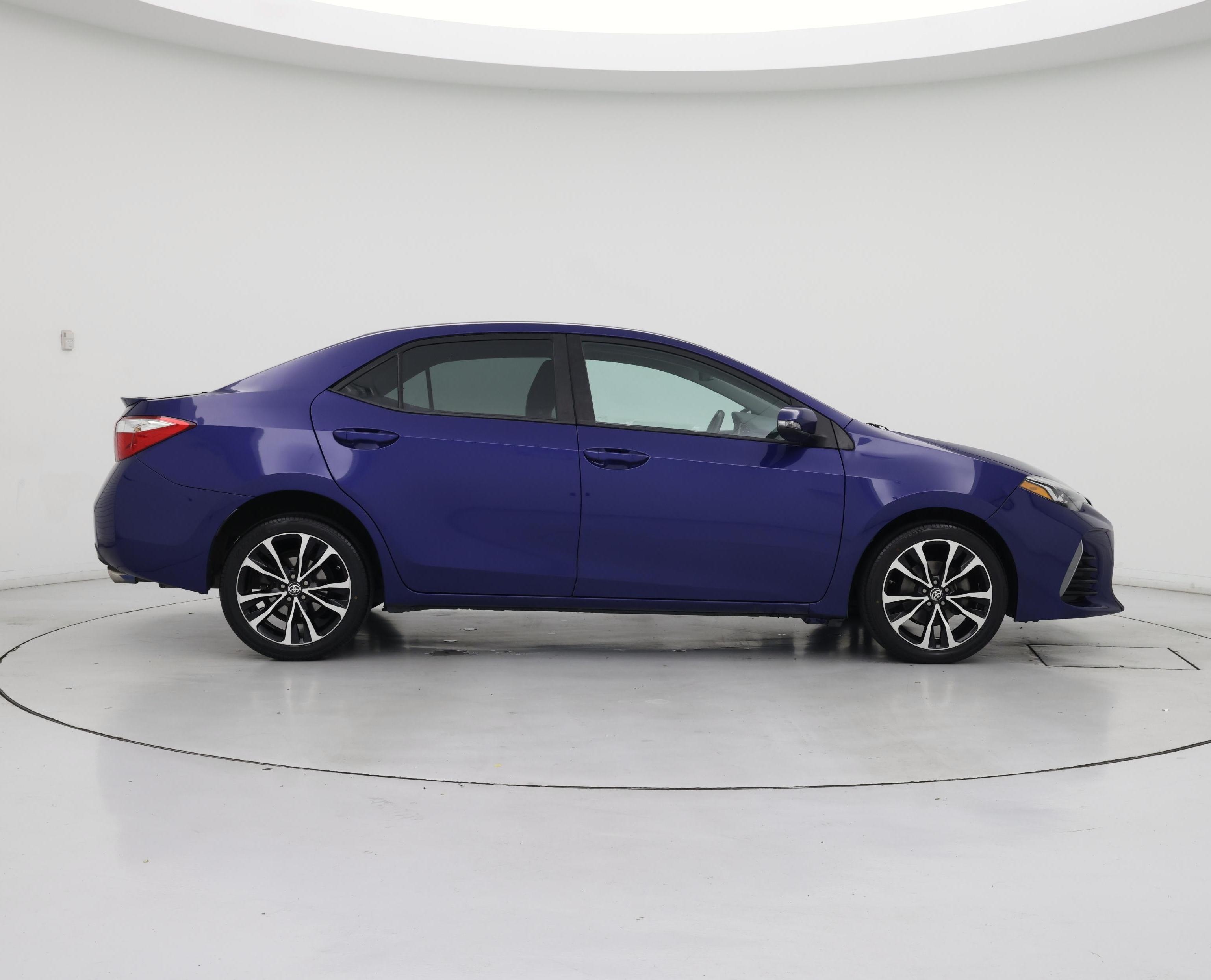 Thumbnail: 2017 Toyota Corolla - 7