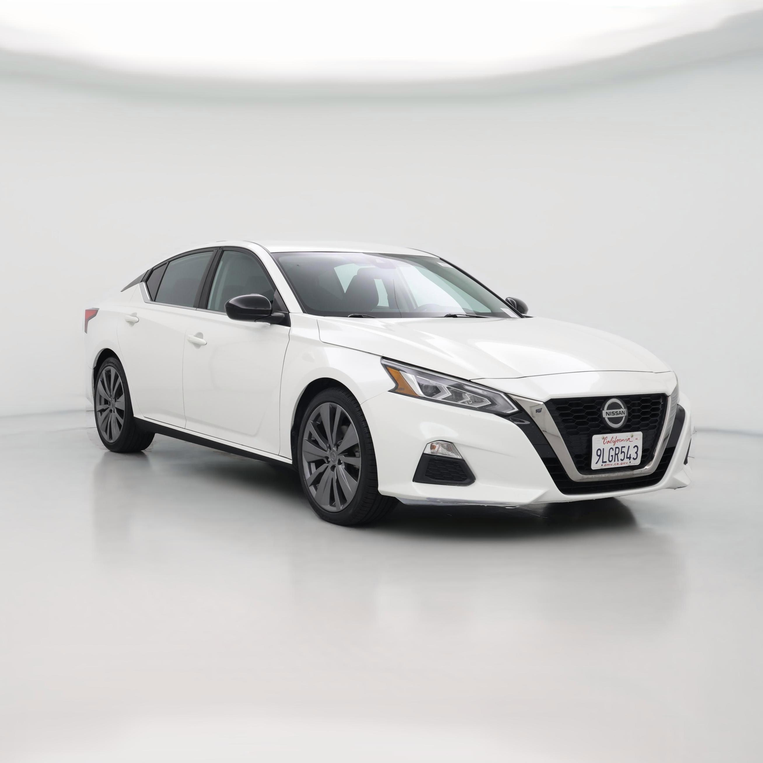 Thumbnail: 2020 Nissan Altima - 1
