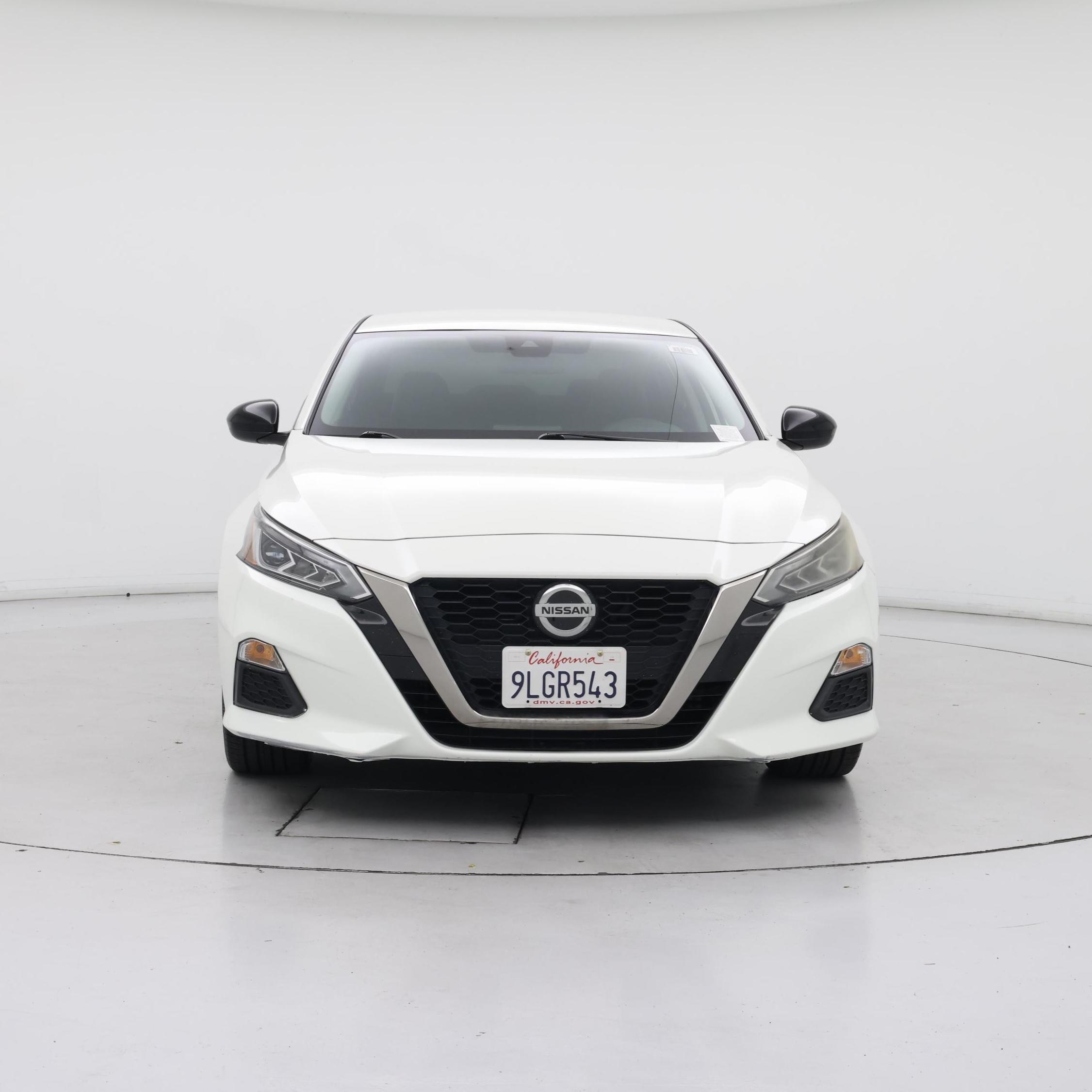 Thumbnail: 2020 Nissan Altima - 5