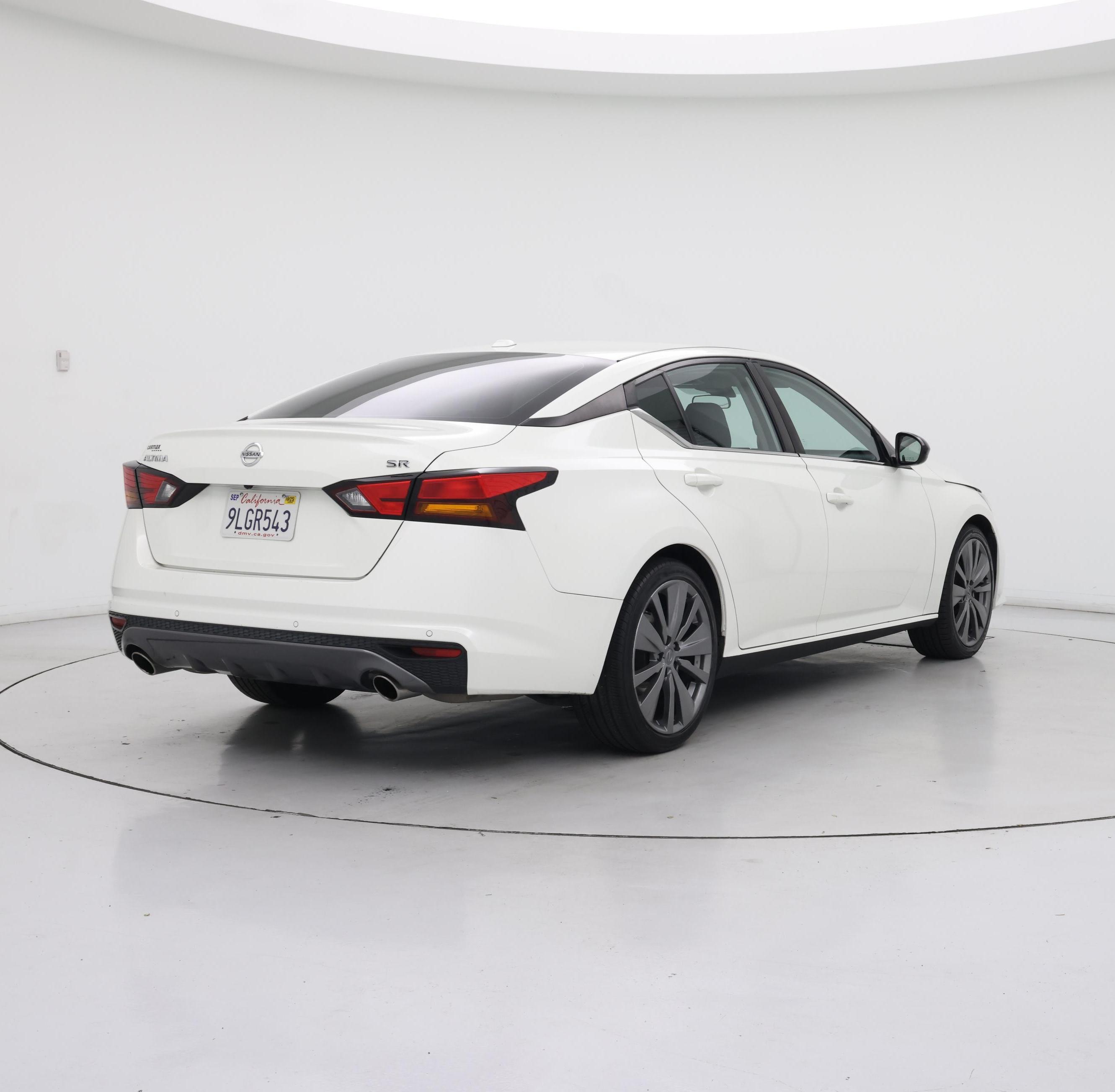Thumbnail: 2020 Nissan Altima - 8