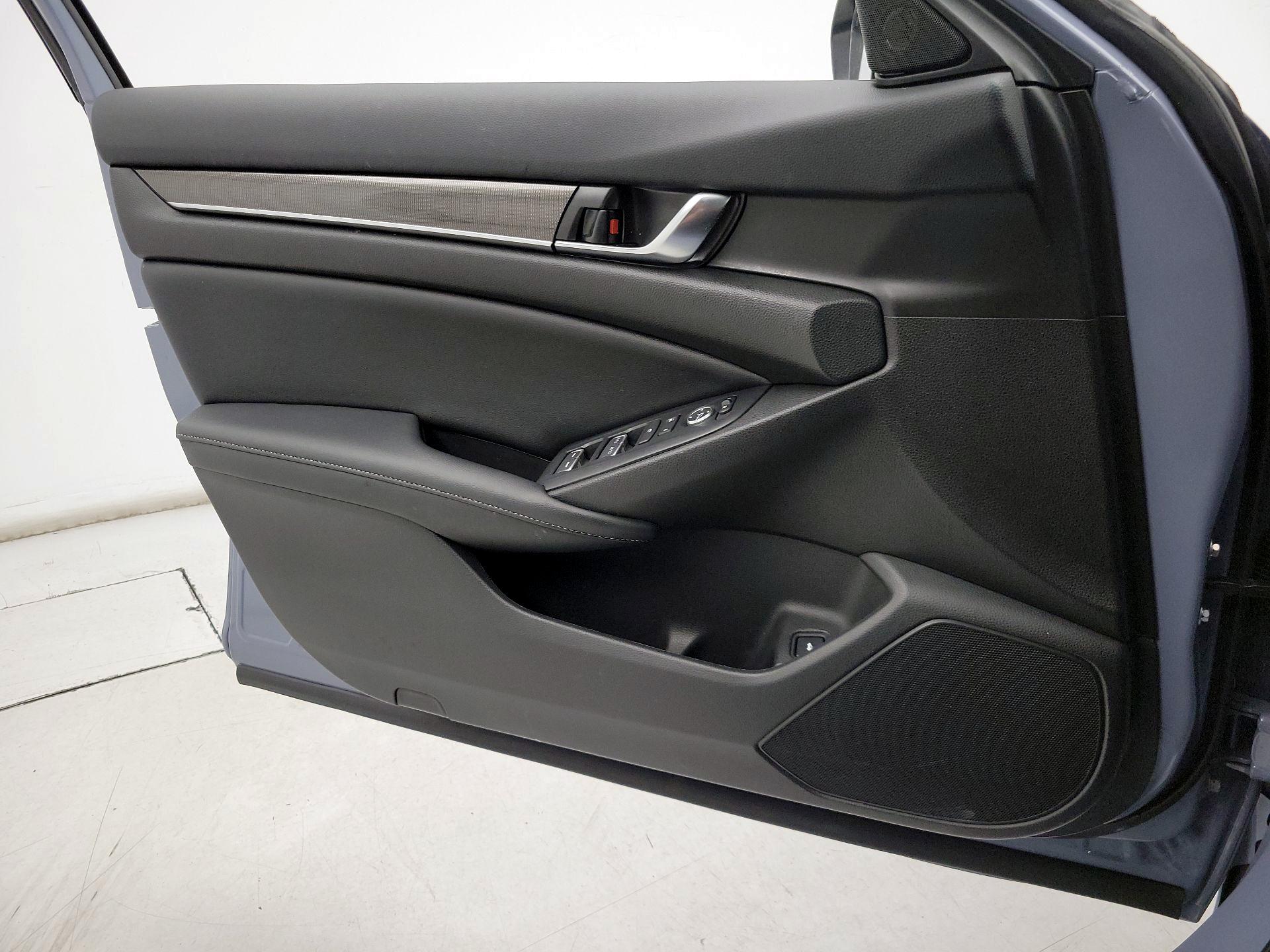 Thumbnail: 2022 Honda Accord - 12
