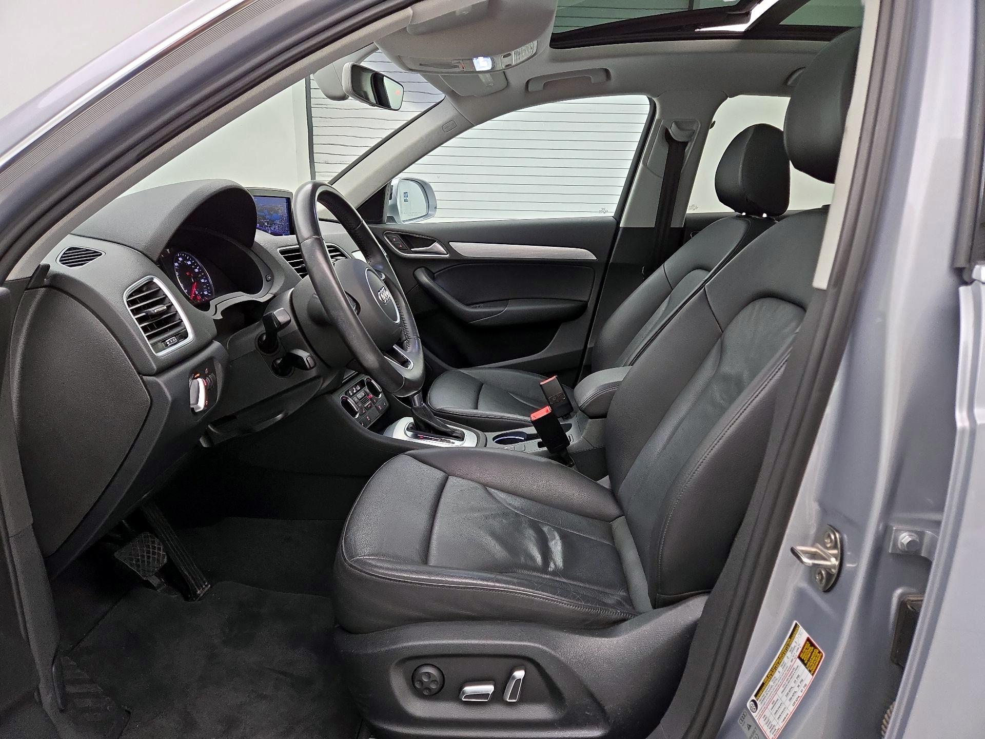 Thumbnail: 2016 Audi Q3 - 11