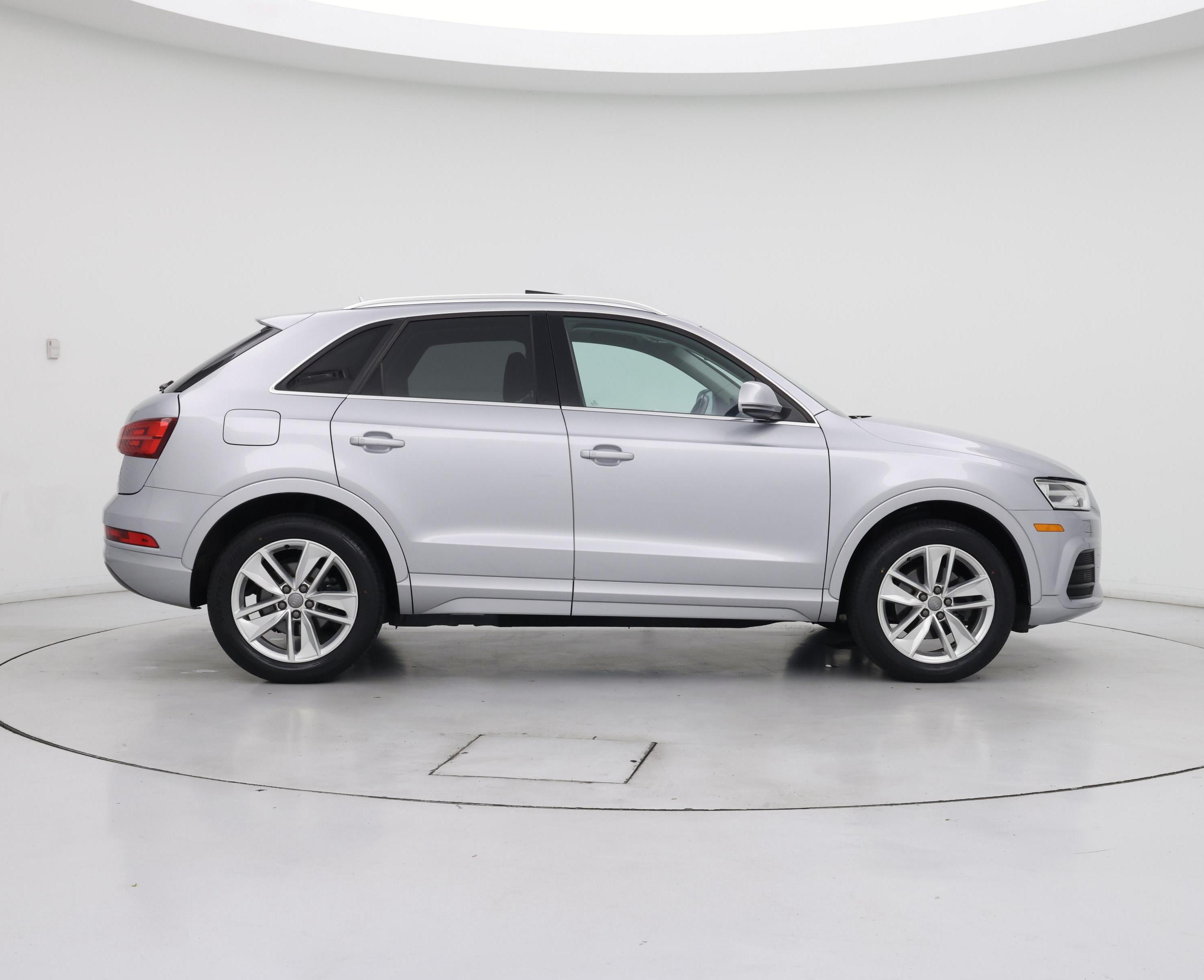 Thumbnail: 2016 Audi Q3 - 7