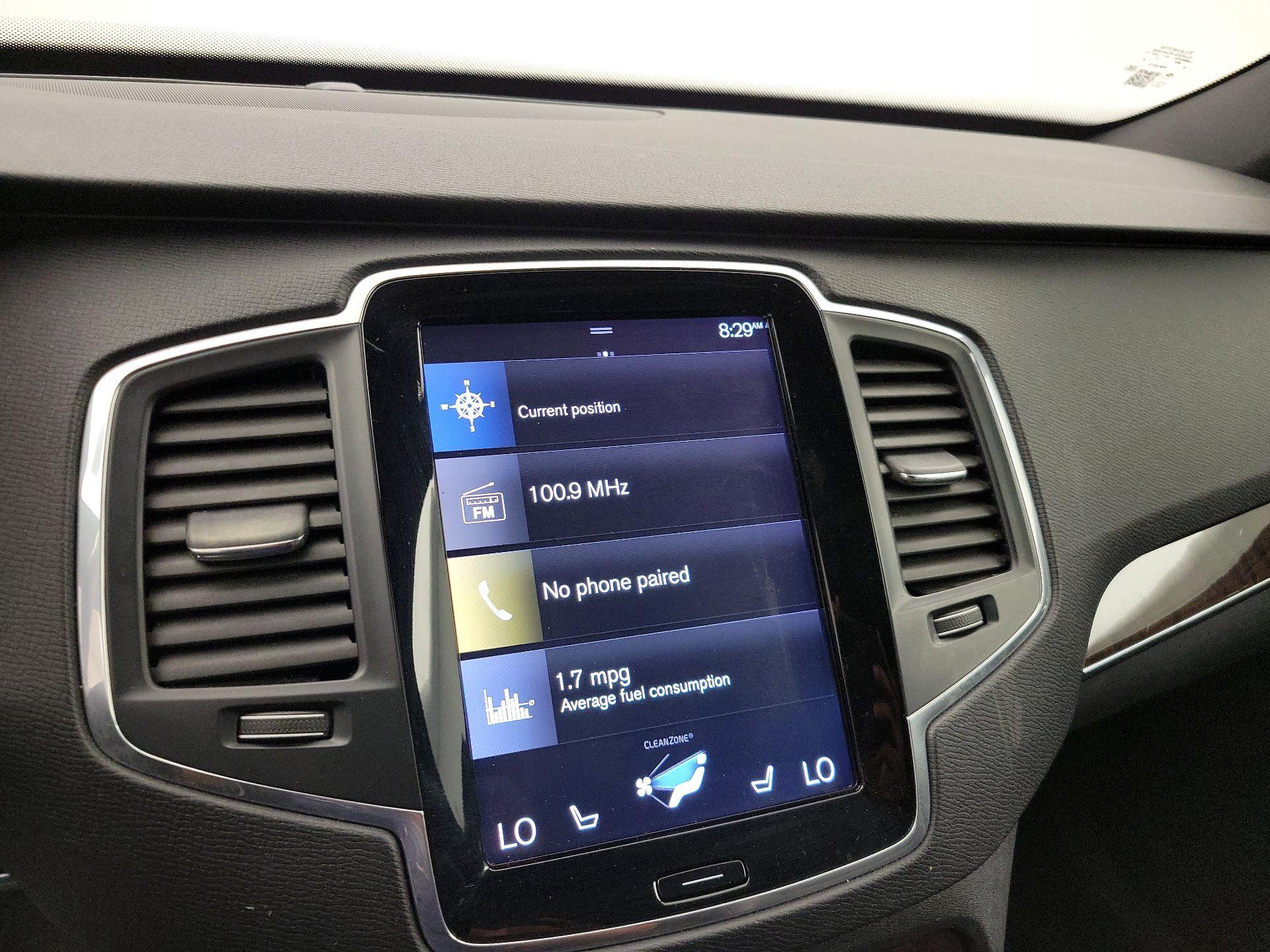Thumbnail: 2019 Volvo XC90 - 16