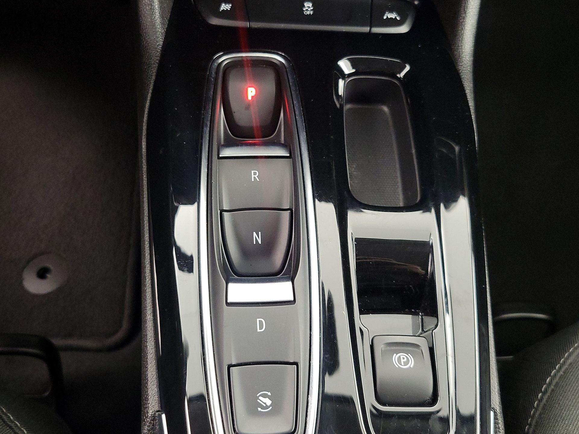 Thumbnail: 2023 Chevrolet Bolt EUV - 17