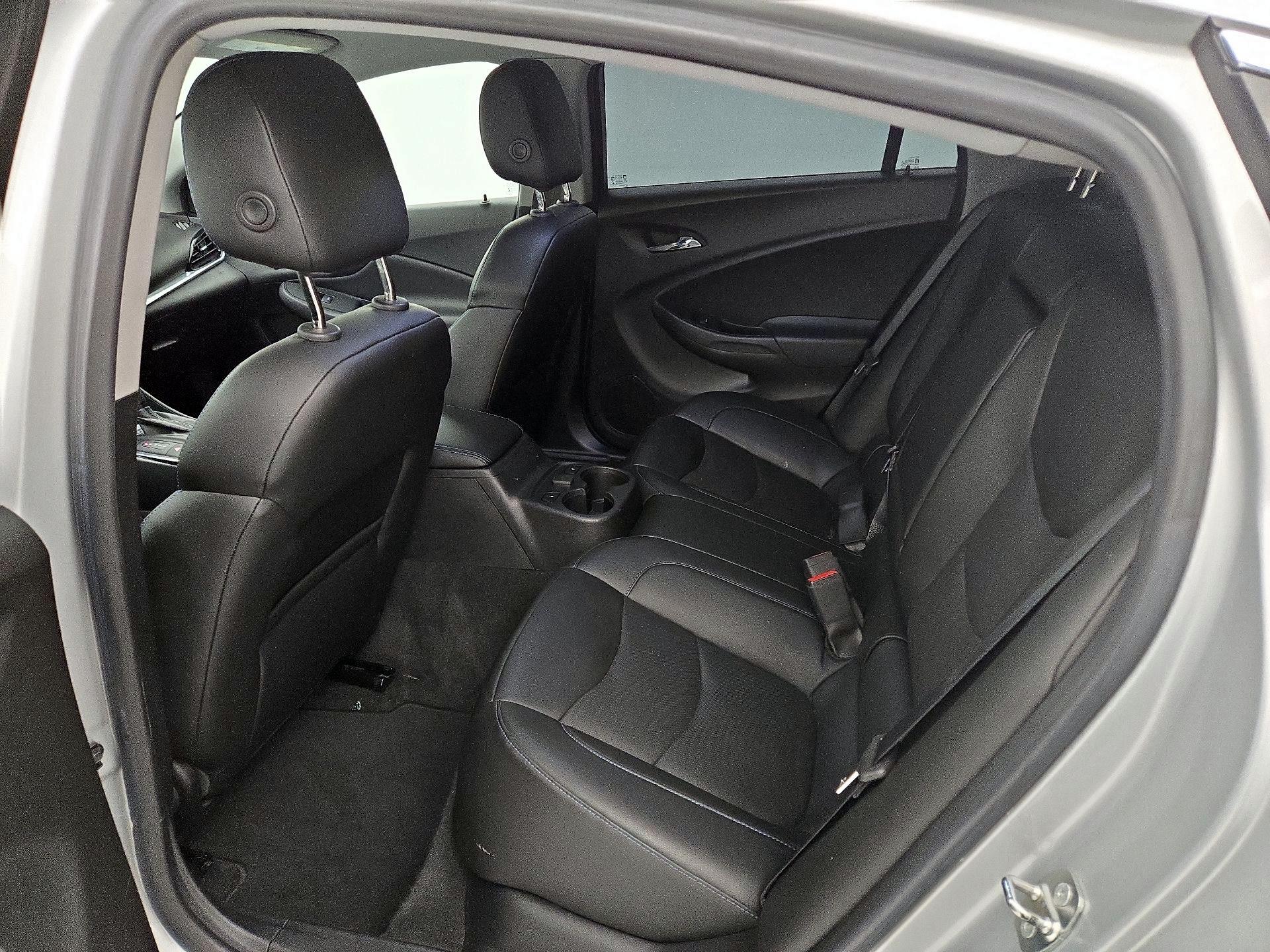 Thumbnail: 2018 Chevrolet Volt - 16